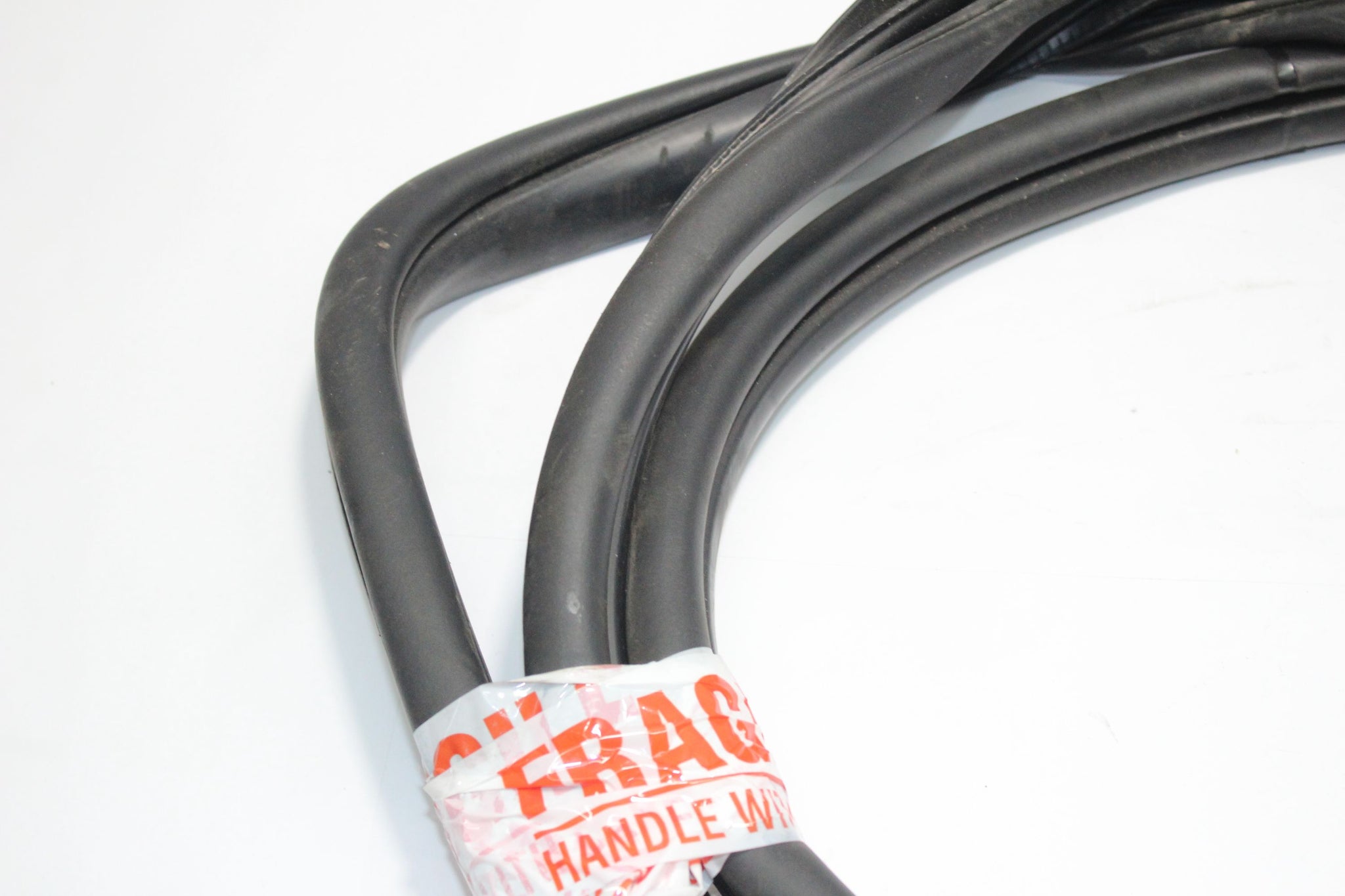 2014 KIA SPORTAGE DRIVER SIDE REAR DOOR RUBBER SEAL