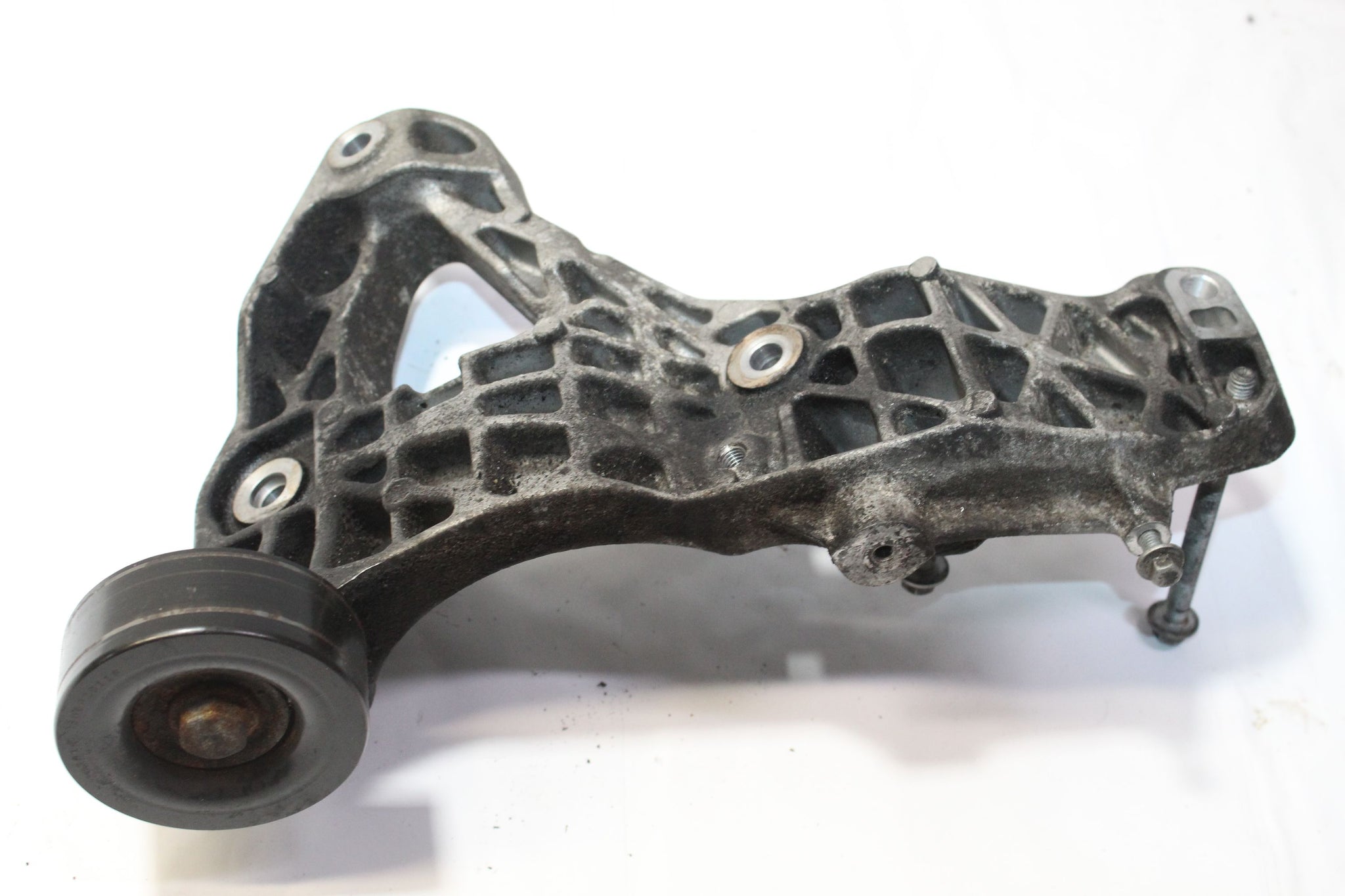 2017 MASERATI GHIBLI 3.0 Air Compression Mount Bracket 20513390F