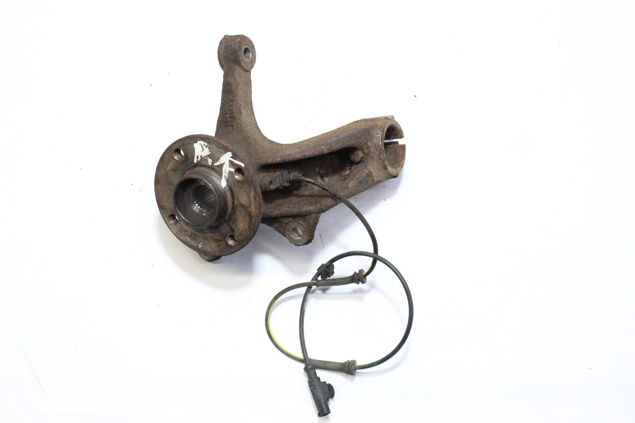 2011 PEUGEOT 107 1.0 Right side Front Wheel Hub