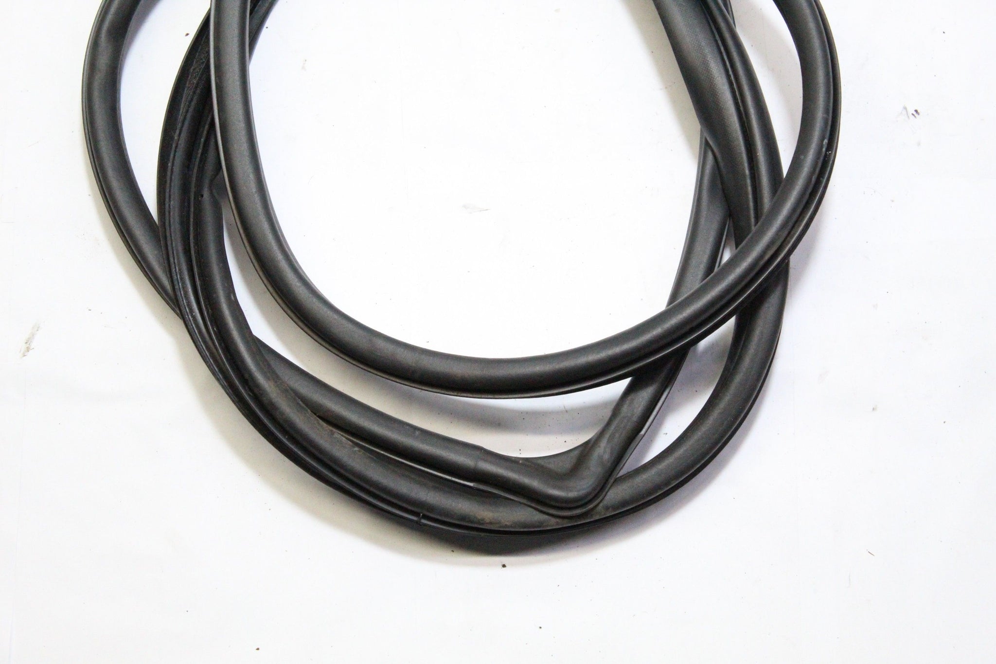 2008 MAZDA 2 Right side Rear Door Seal Rubber