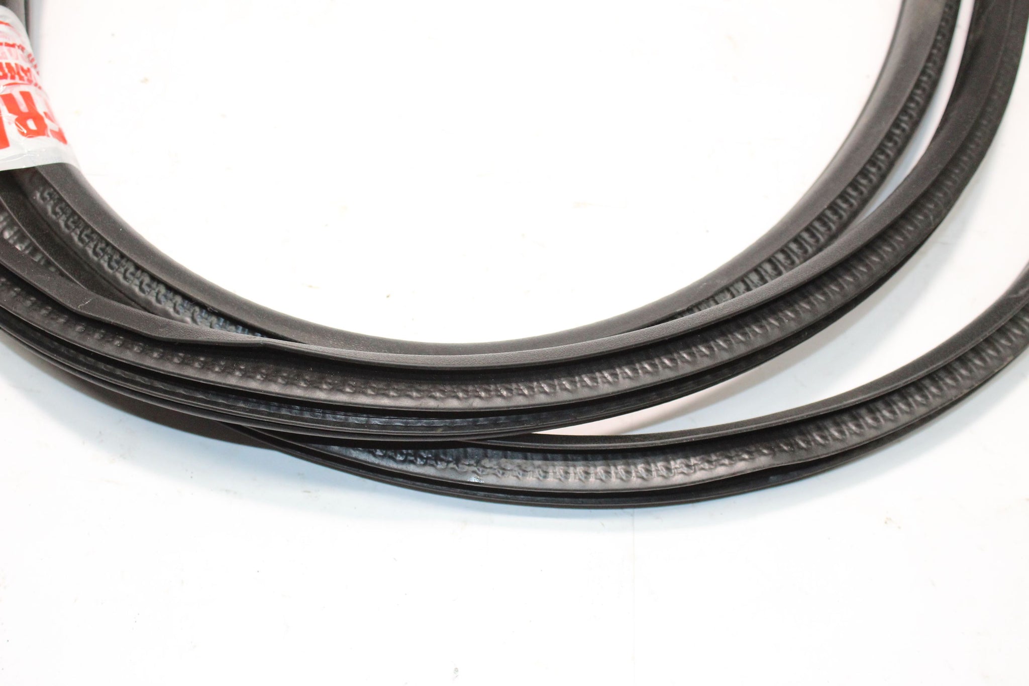 2013 SUZUKI SX4 S-CROSS LEFT SIDE FRONT DOOR RUBBER SEAL
