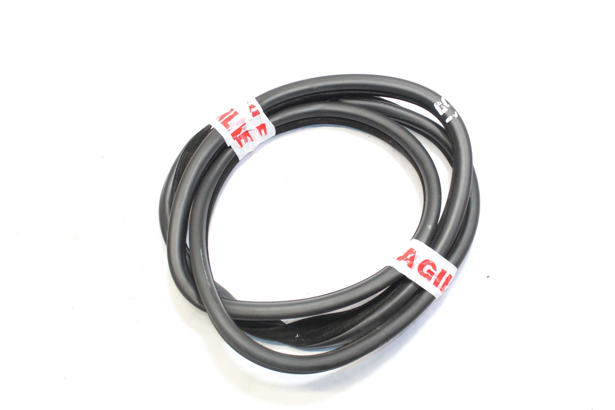 2011 RANGE ROVER EVOQUE Left side Rear Door Seal Rubber