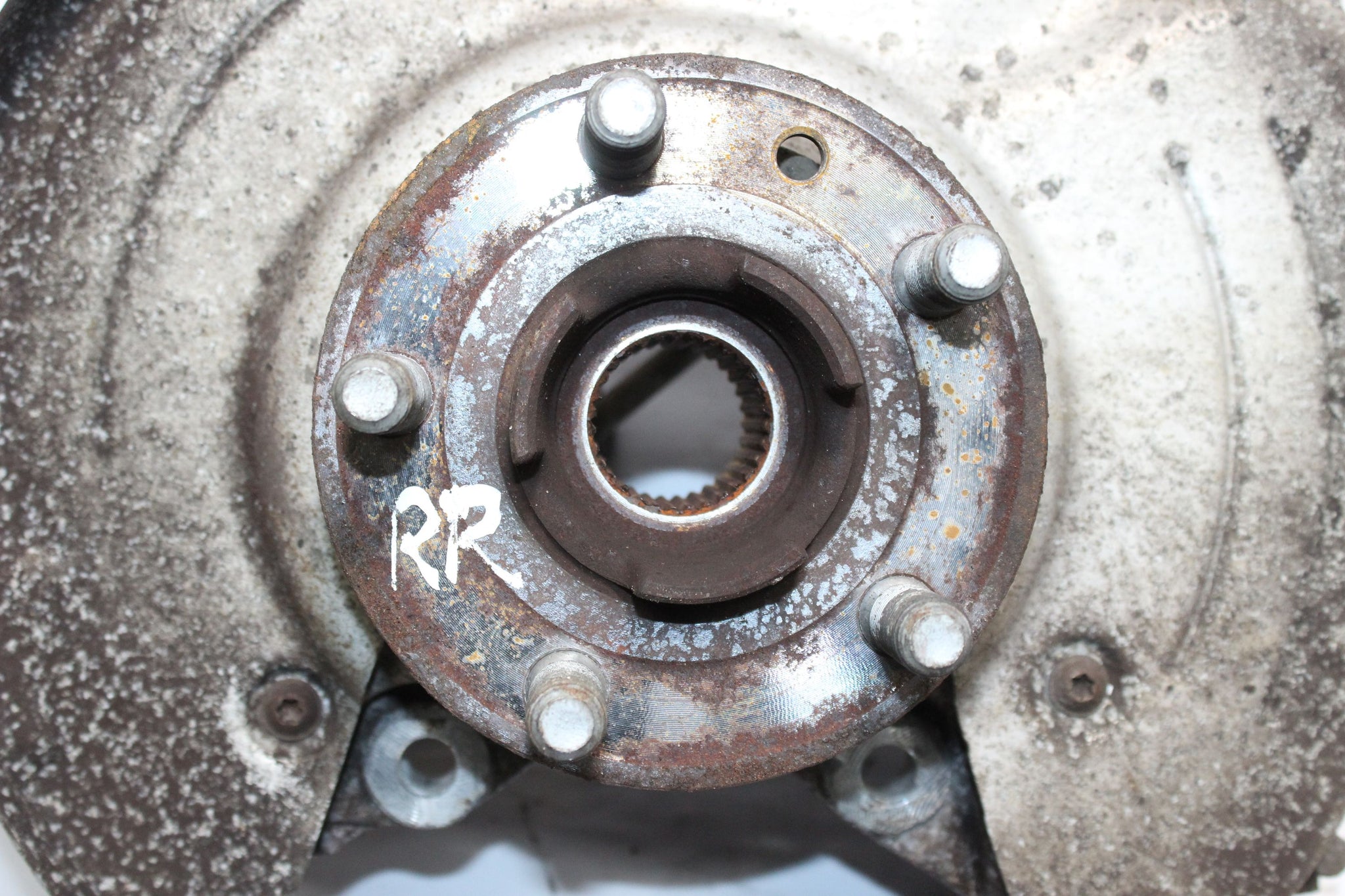 2015 LAND ROVER DISCOVERY SPORT 2.0 Right side Rear Wheel Hub