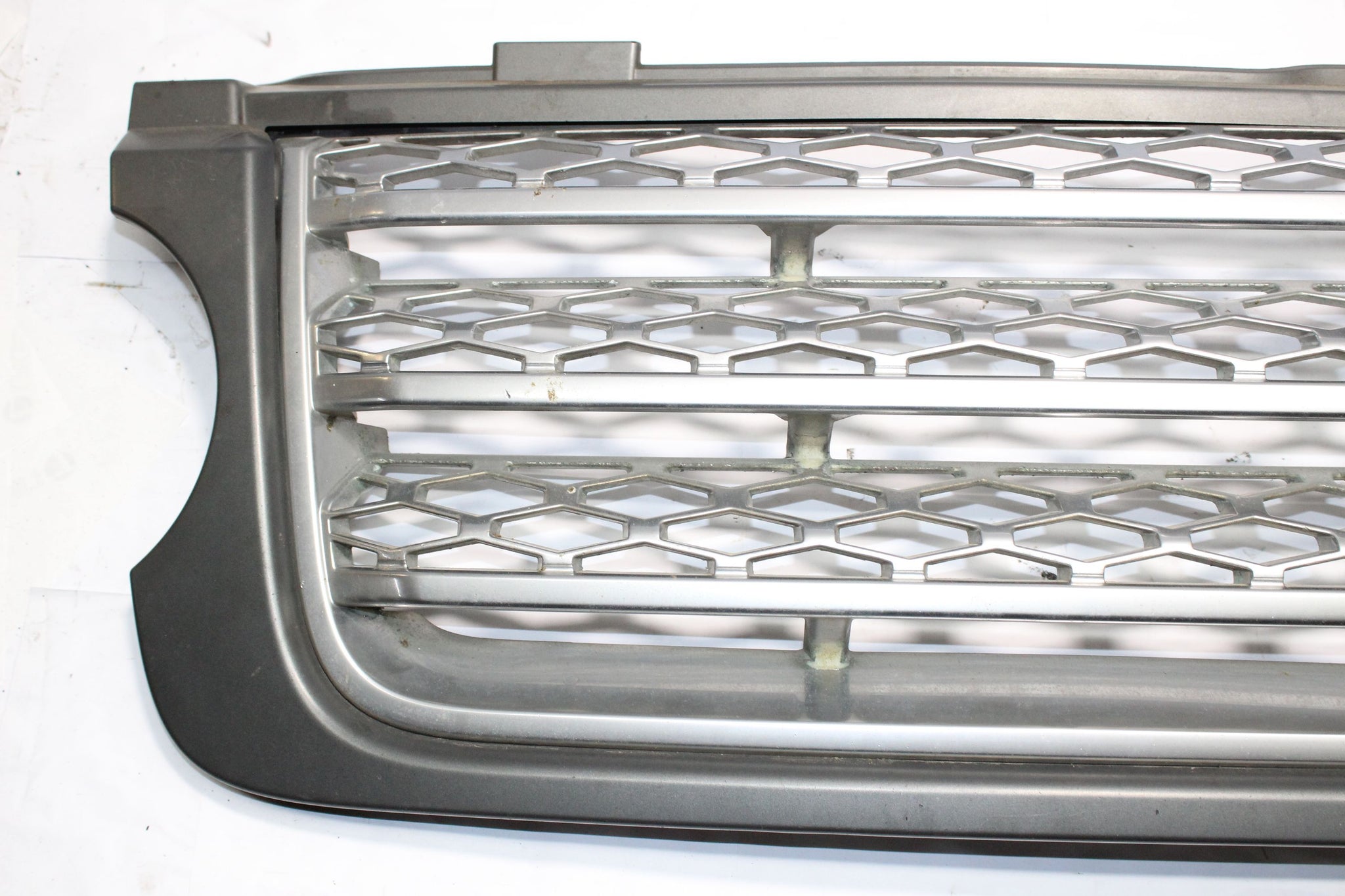2011 RANGE ROVER VOGUE Bumper and Fender Air Vent Grille Pair AH42-16A415-BB