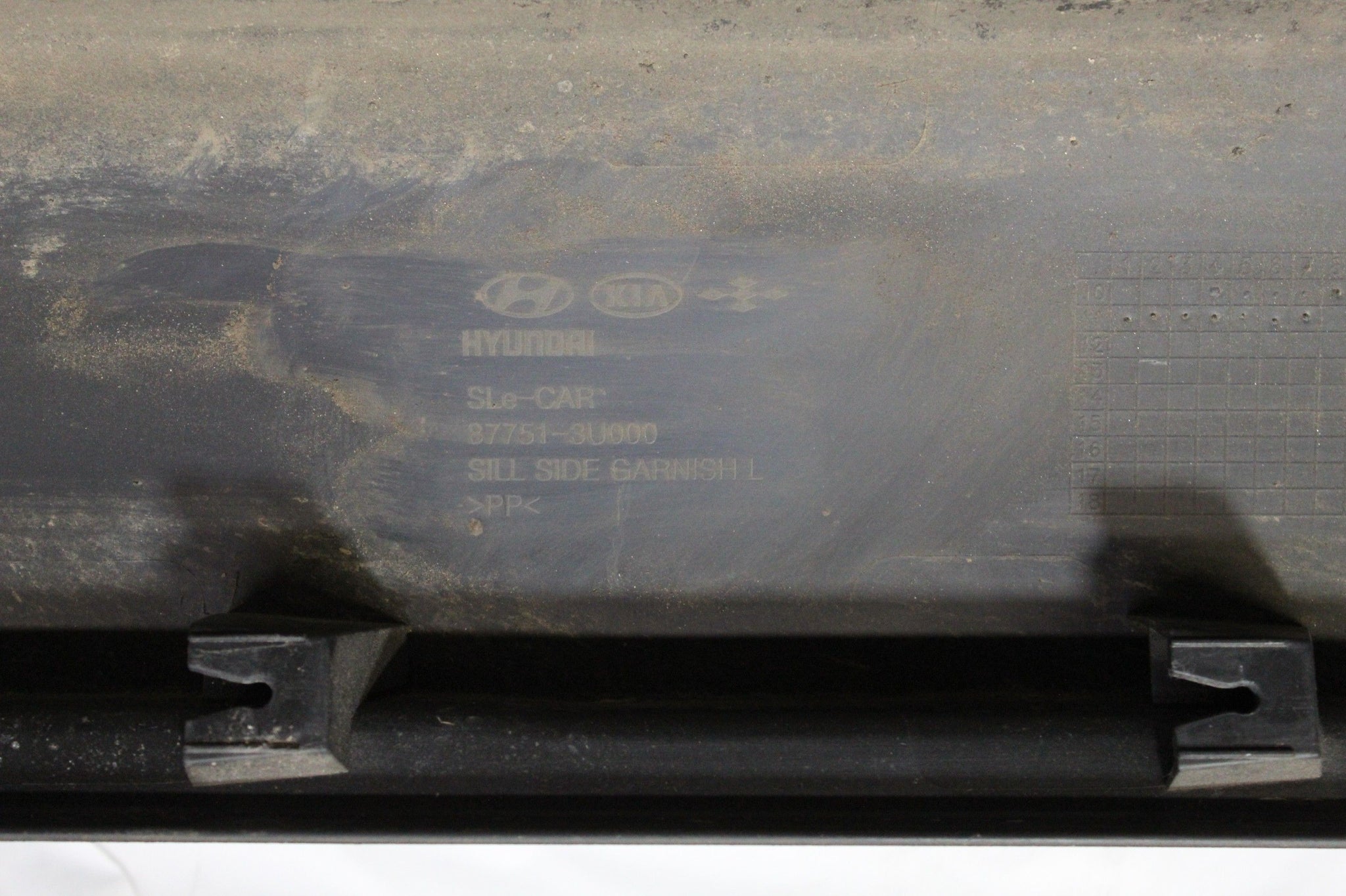 2011 KIA SPORTAGE Left side Sill Skirt Panel 87751-3U000