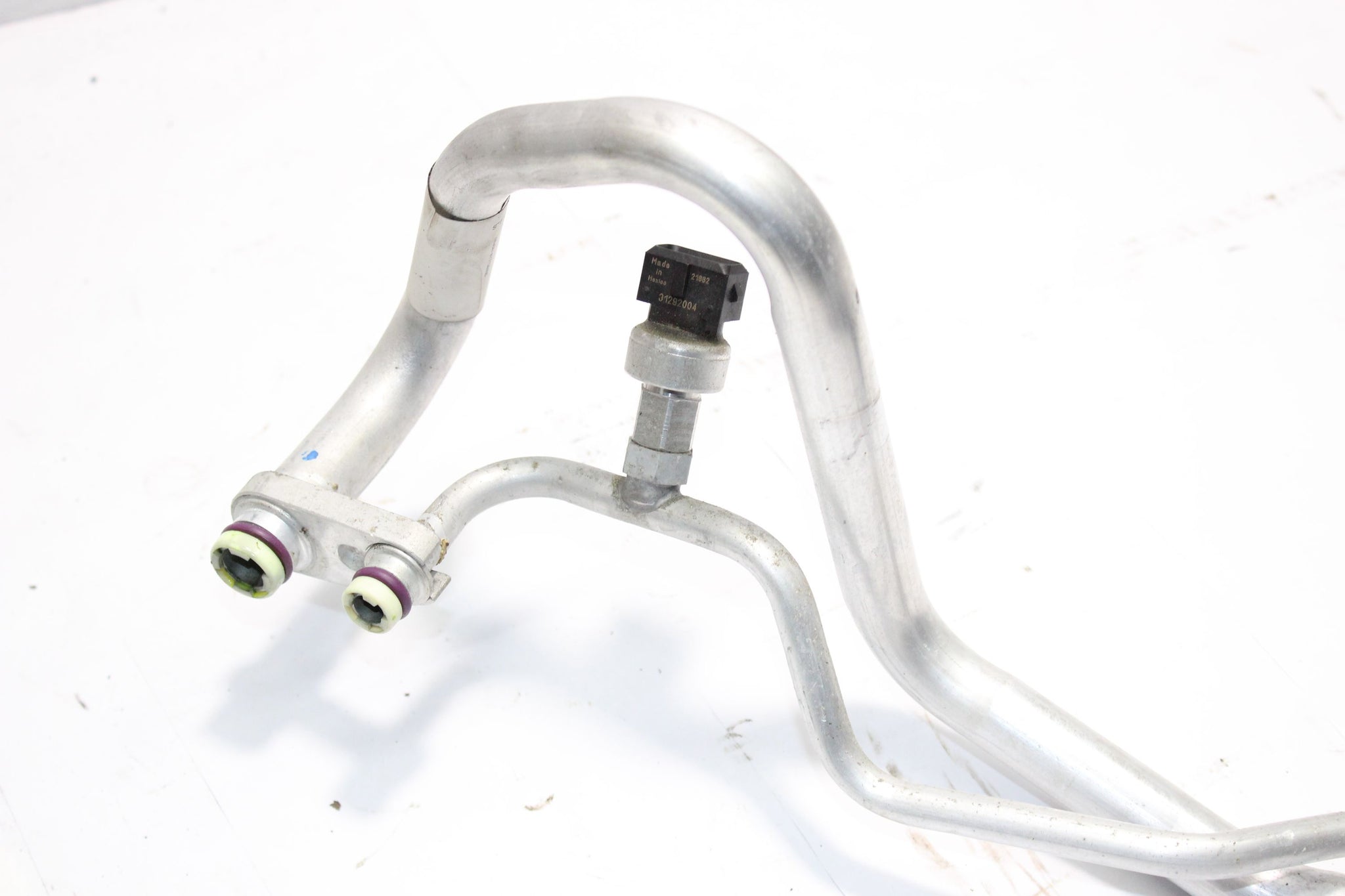 2012 RANGE ROVER EVOQUE 2.2 Air Con Pipe BJ32-19A834-AD