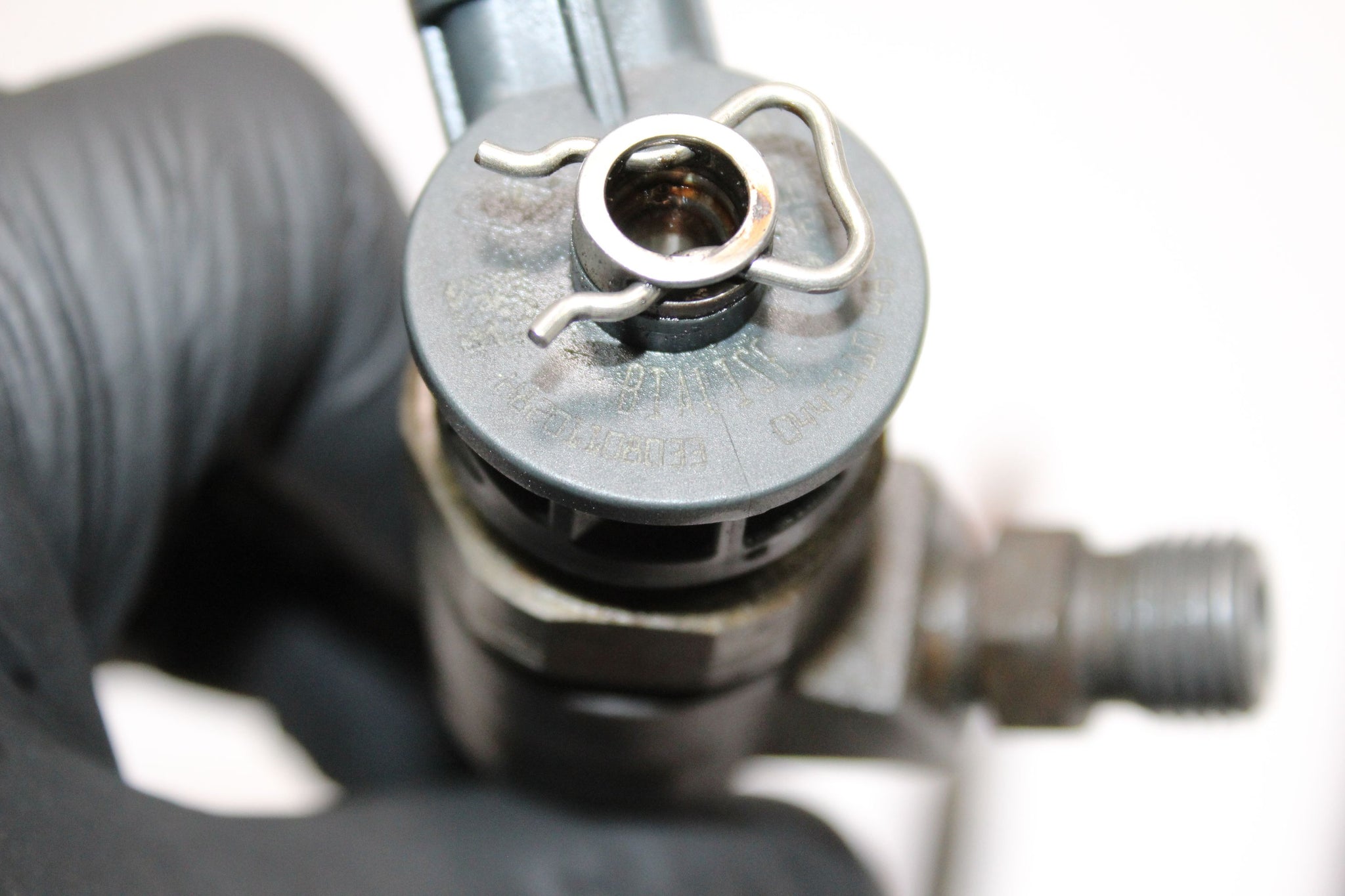 2014 RENAULT CLIO MK4 1.5 Diesel Fuel Injector Set of 4 0445110485