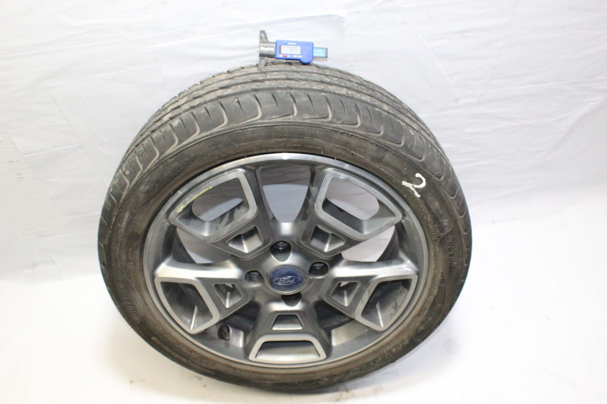 2015 FORD ECOSPORT Alloy Wheel with Tyre 205/50 R17 5.5MM