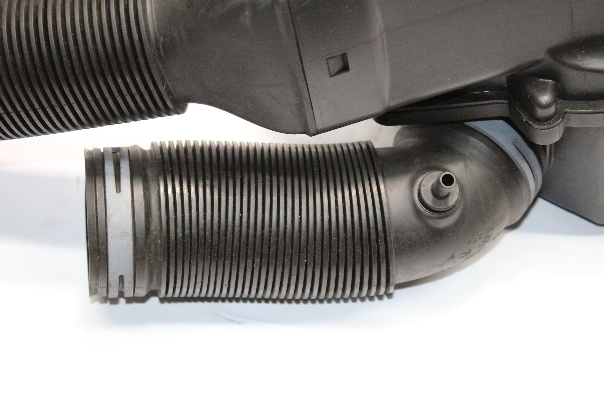 2011 AUDI A1 1.4 Air Intake Pipe 6R0129684