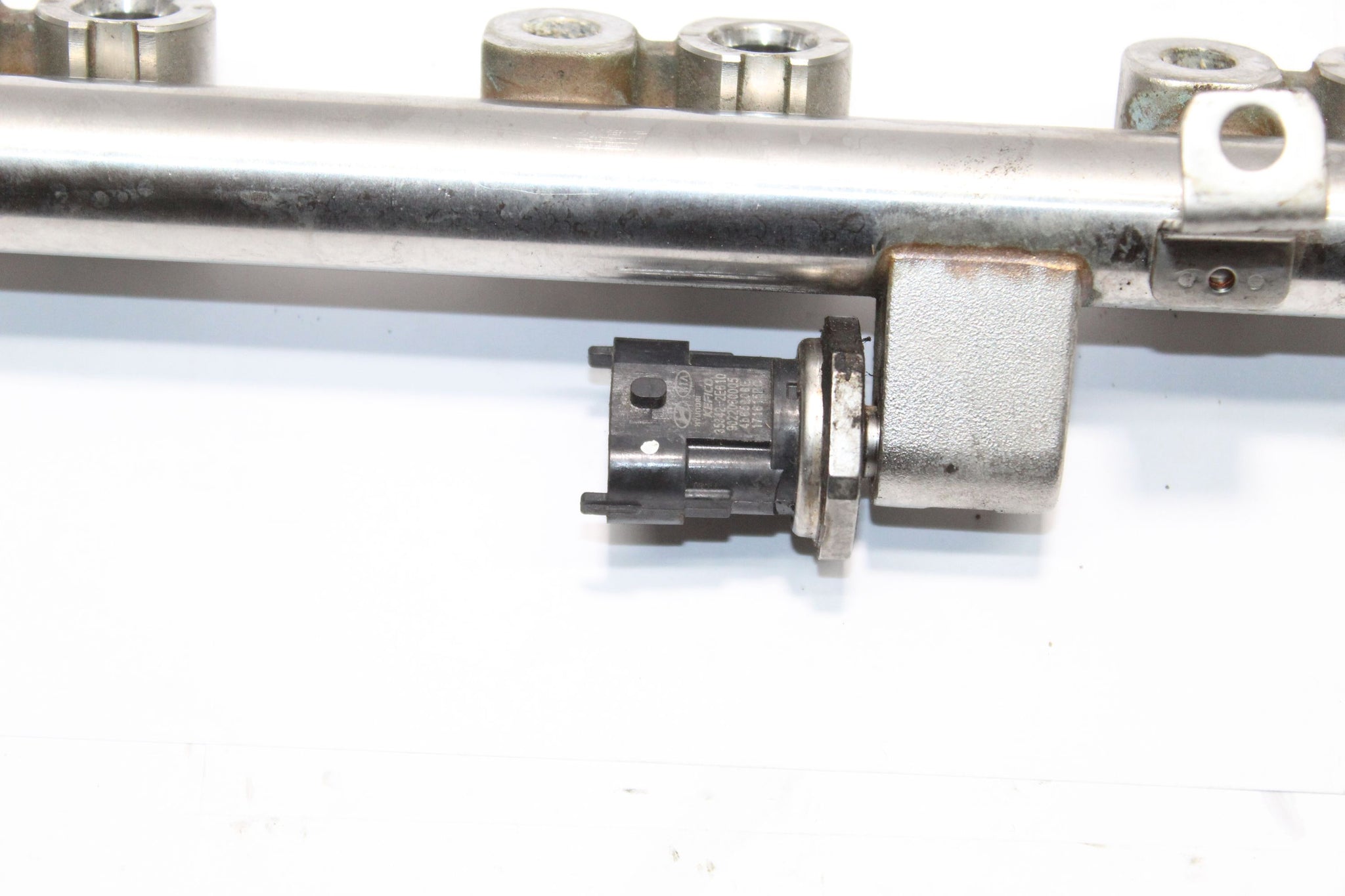 2017 HYUNDAI I30 MK3 1.4 Fuel Injector Rail and Sensor 35340-03AA0