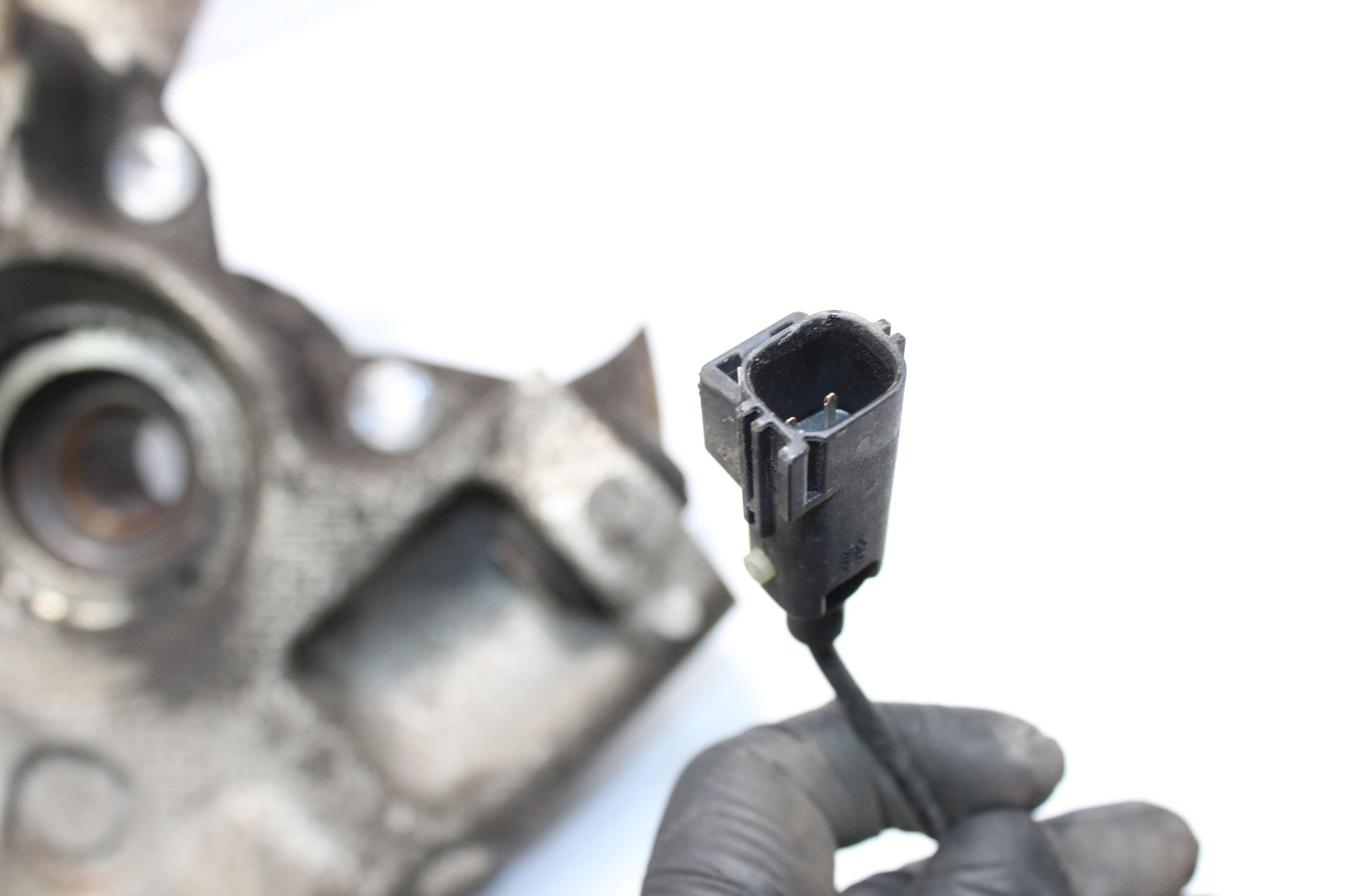 2017 JAGUAR F PACE 2.0 Right side Rear Wheel Hub