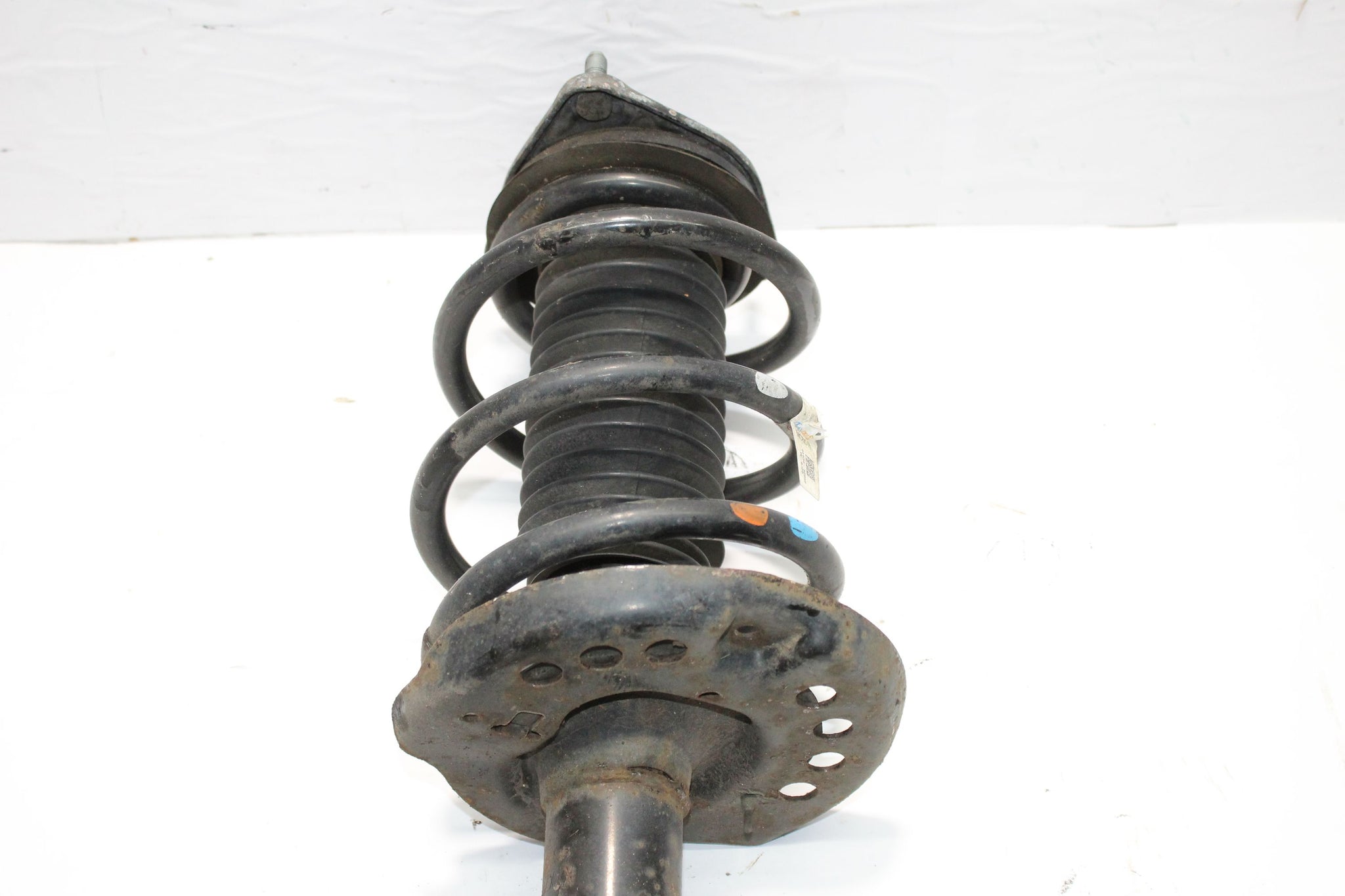 2019 HYUNDAI I40 1.6 Left side Front Suspension Leg