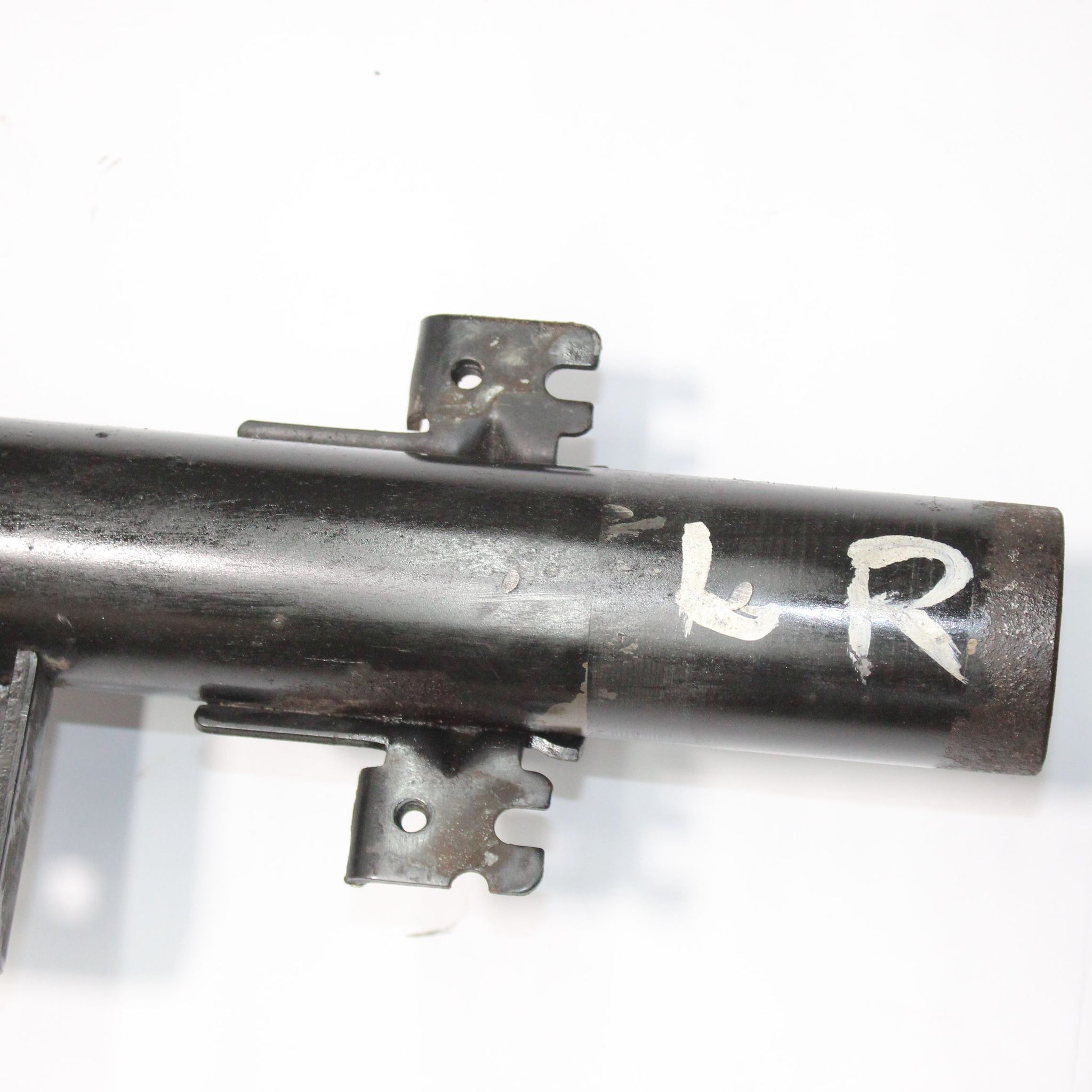 2016 RANGE ROVER EVOQUE 2.0 Left side Rear Suspension Leg BJ32-18K004-AE