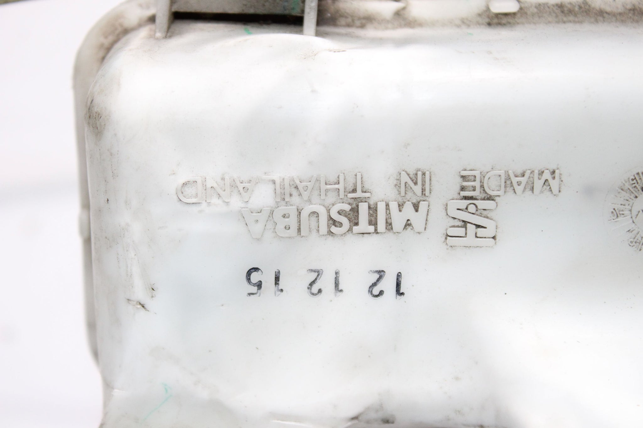 2013 MITSUBISHI MIRAGE Washer Bottle Pump