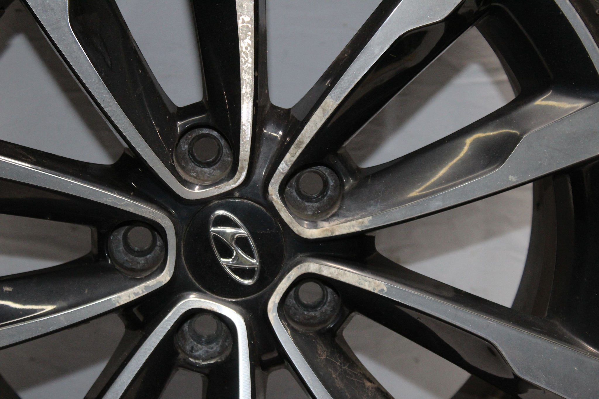 2019 HYUNDAI I40 Alloy Wheel with Tyre 215/ 50 R17 4.4MM