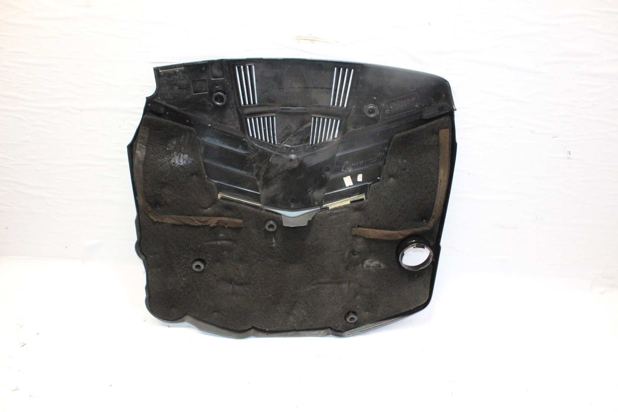 2007 Mercedes R Class W251 3.0 engine top cover A6420100167