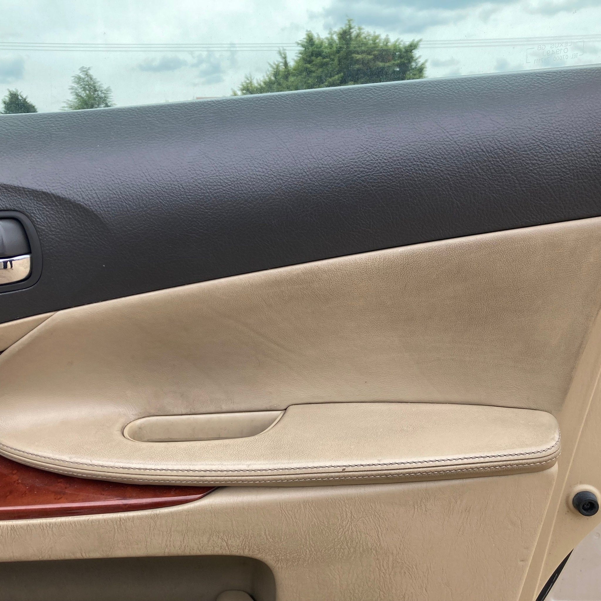 2007 LEXUS GS300 Driver side Front Complete Door SILVER