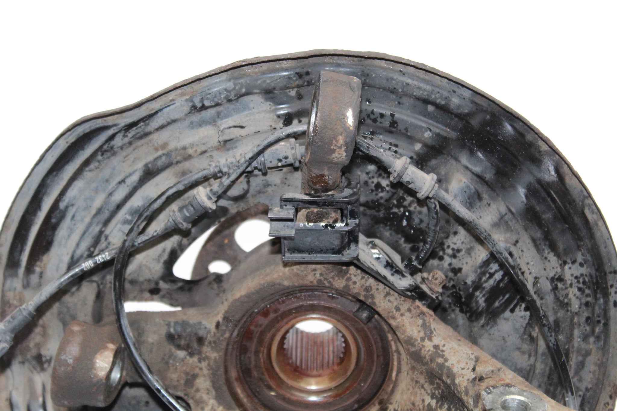 2012 MERCEDES B CLASS W246 1.8 LEFT SIDE FRONT HUB