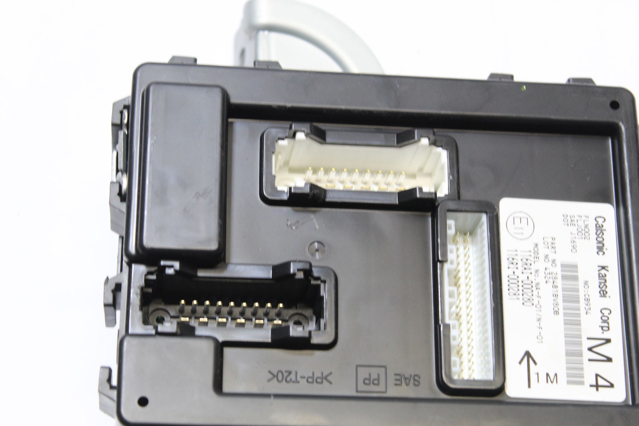 2014 NISSAN JUKE F15 1.2 Body Control Module BCM 284B1BV80B