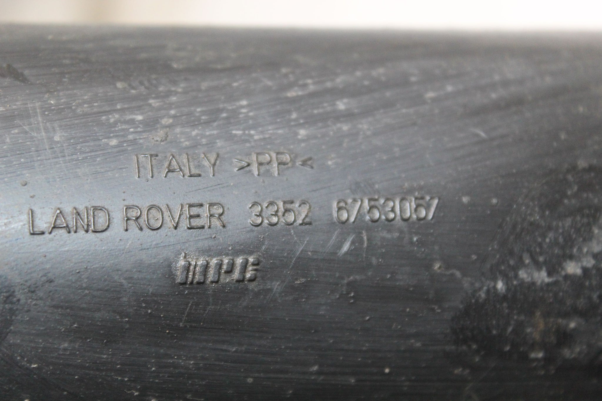 2011 RANGE ROVER VOGUE L322 4.4 Rear Shock Absorber Pair
