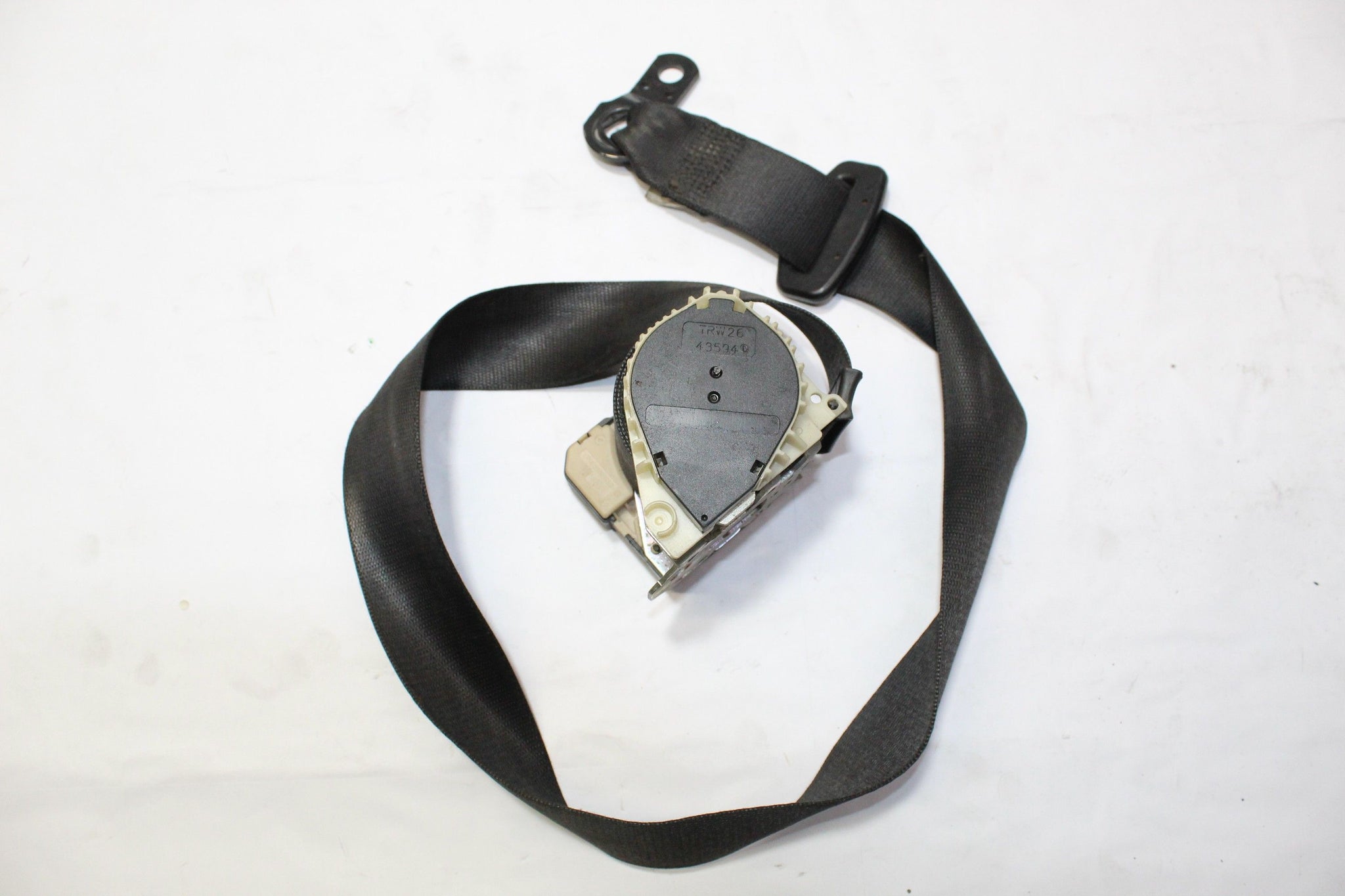 2006 BMW Z4 Right side Front Seat Belt 33027670