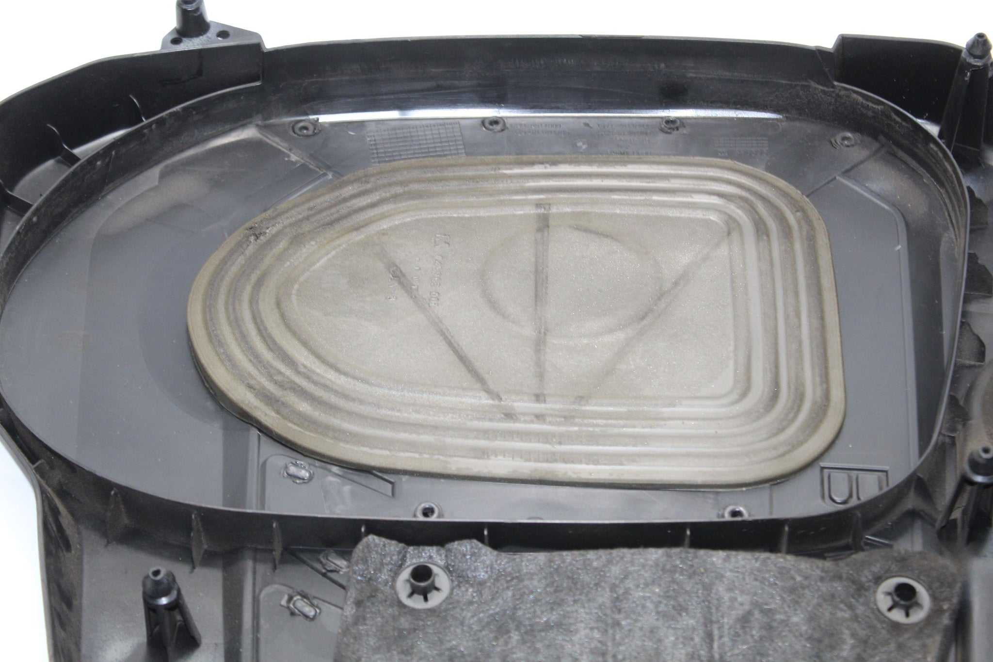 2012 BMW X3 F25 2.0 Top Engine Cover 7811024