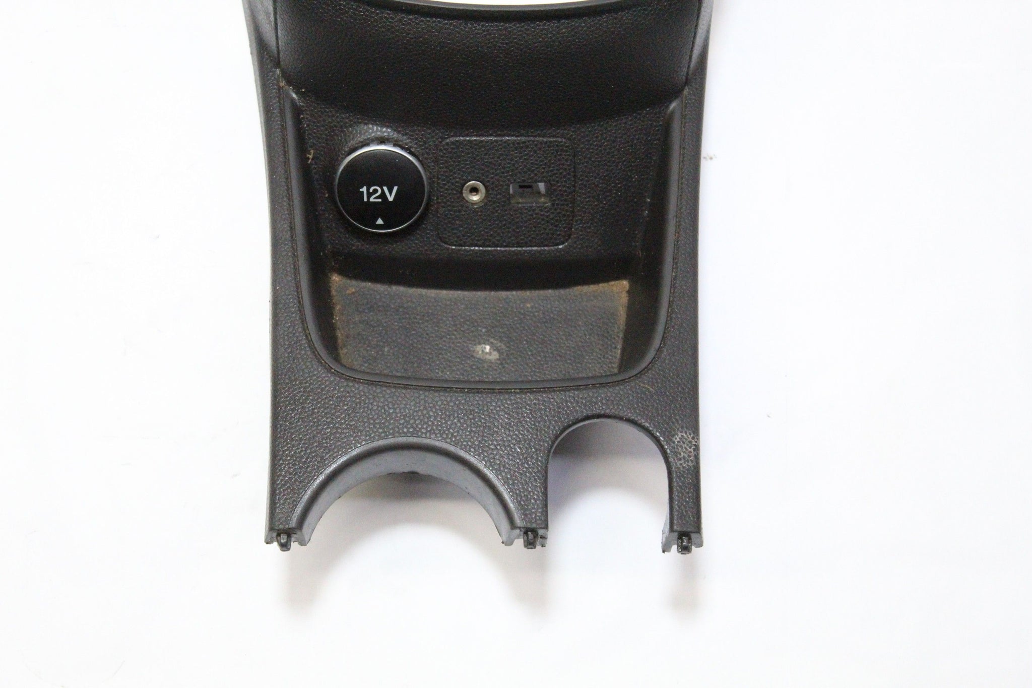 2013 FORD FIESTA USB AUX Port Trim Panel