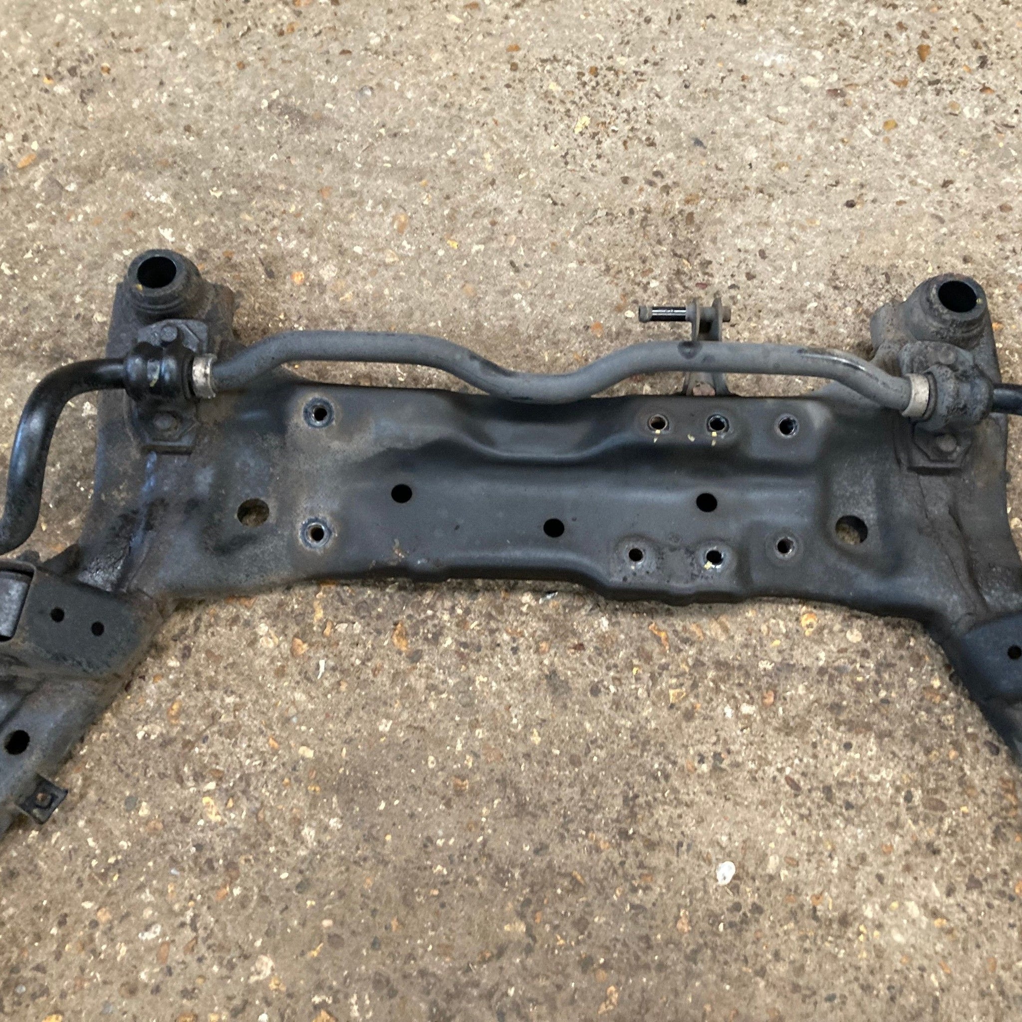 2010 KIA CEED 1.6 Front Subframe