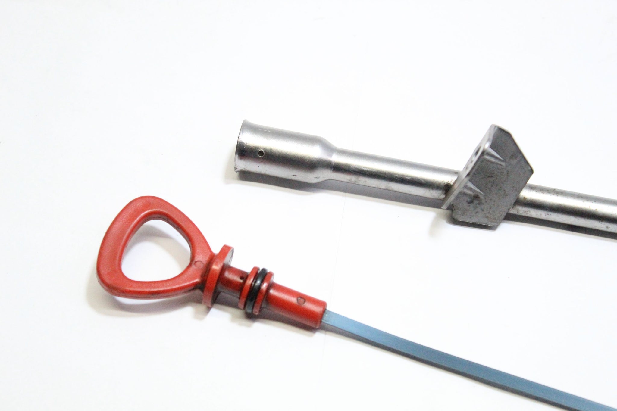 2018 SSANGYONG TURISMO 2.2 ENGINE OIL LEVEL DIPSTICK WITH GUIDE