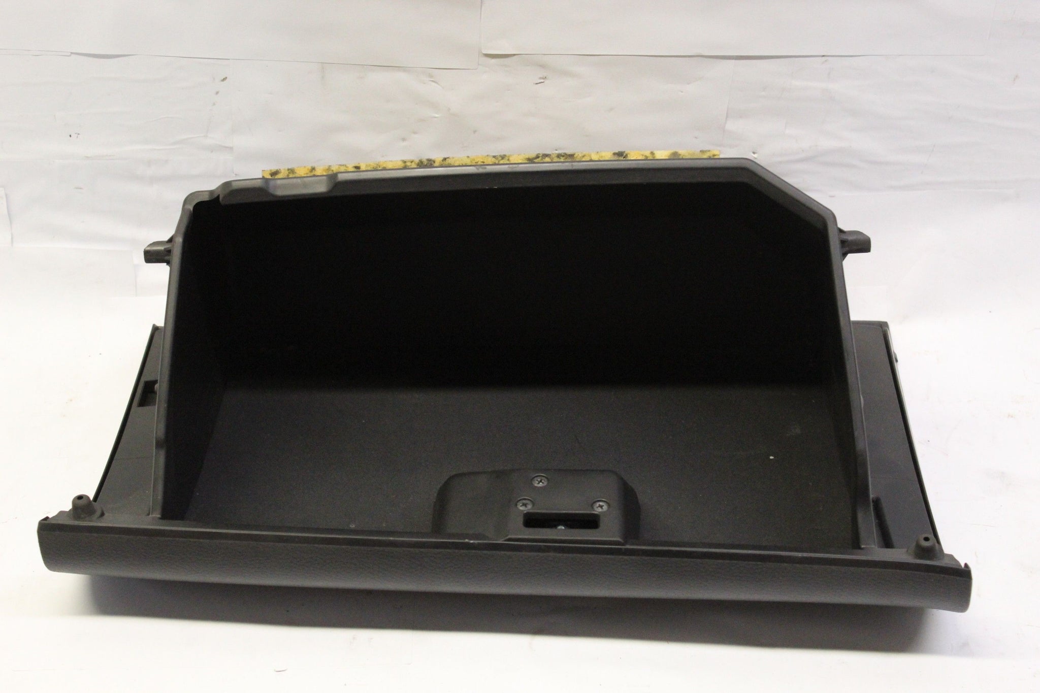 2010 MAZDA 6 Glove Box Compartment GS8664161