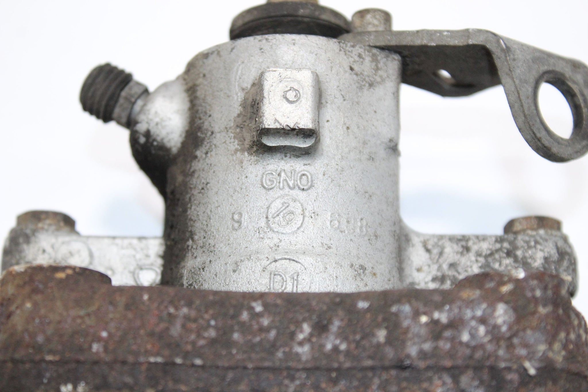 2011 AUDI A1 1.4 Right side Rear Brake Caliper