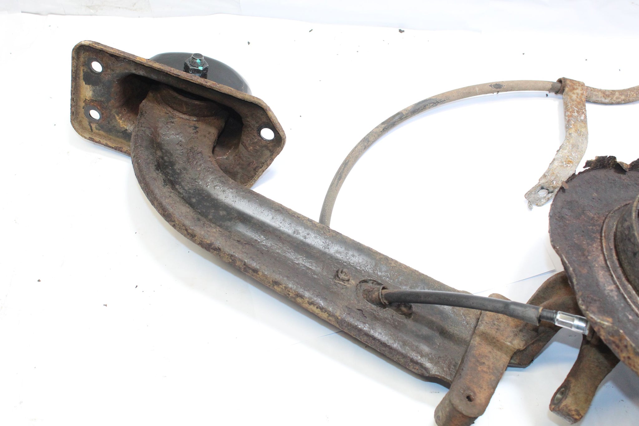 2016 SSANGYON KORANDO 2.2 Left side Rear Wheel Hub