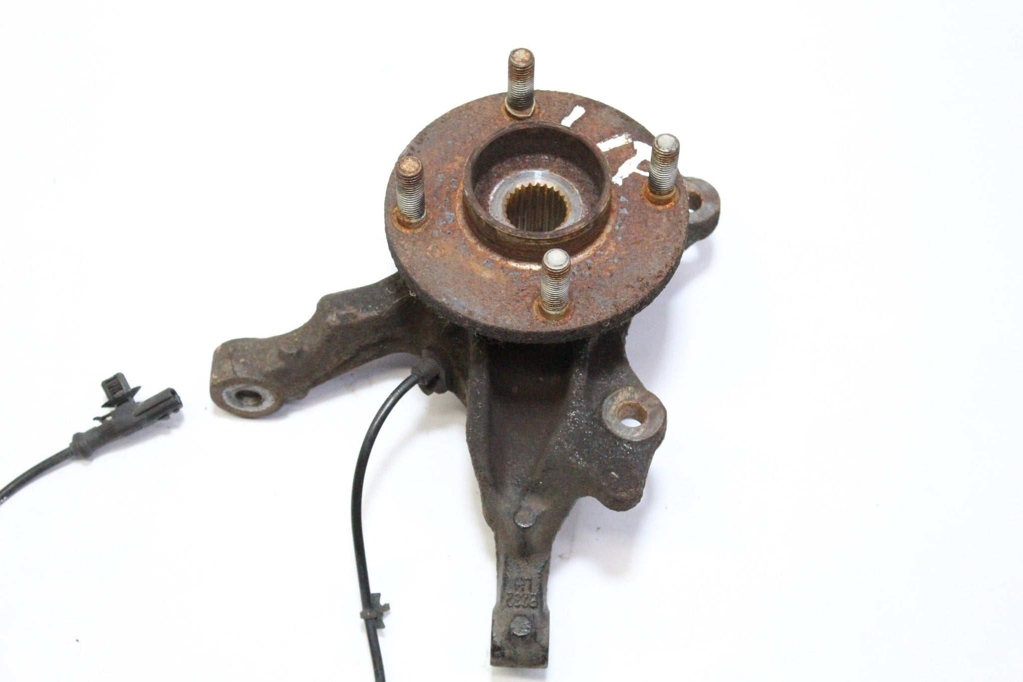 2013 FORD FIESTA 1.0 Left side Front Wheel Hub