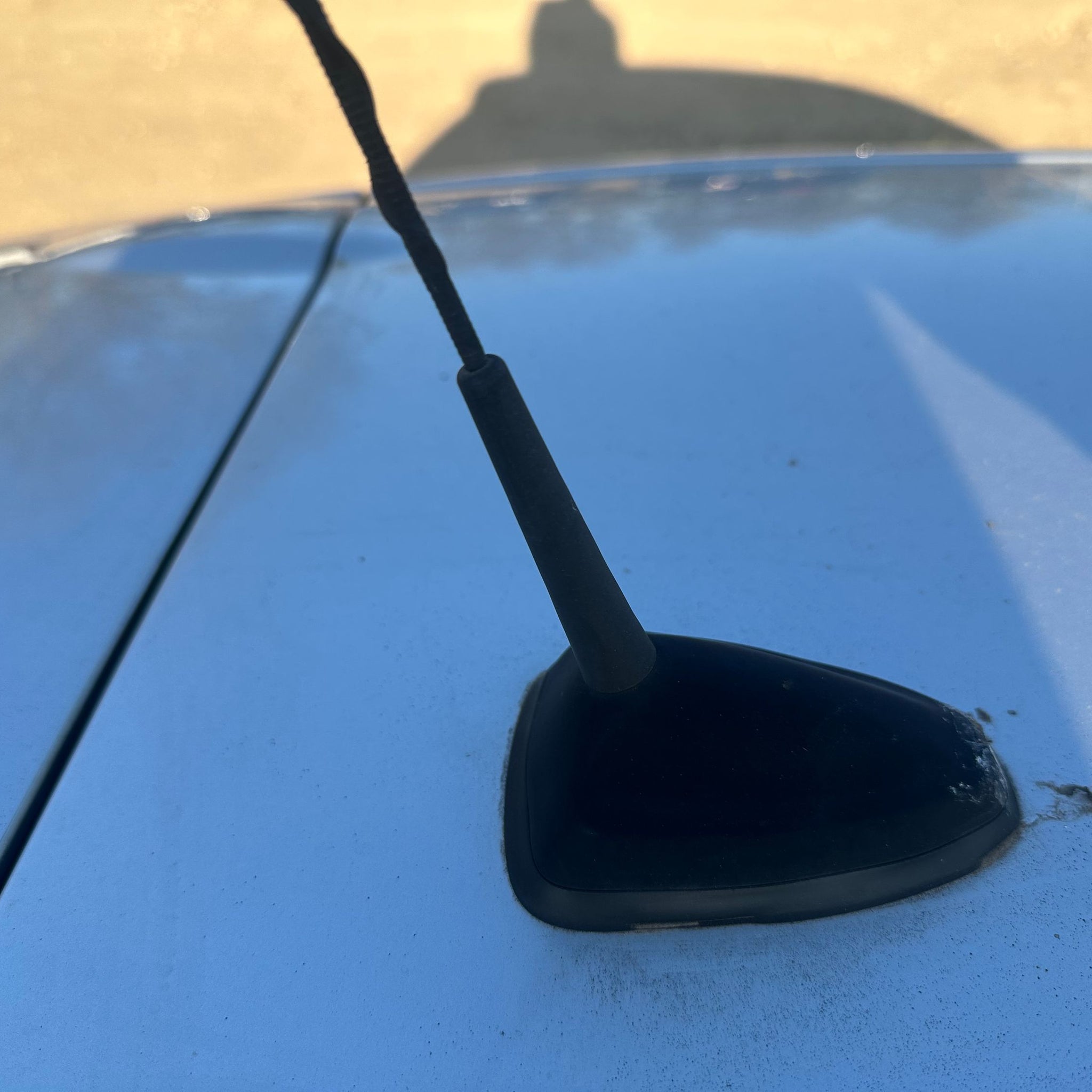 2014 RENAULT CLIO MK4 ROOF AERIAL ANTENNA