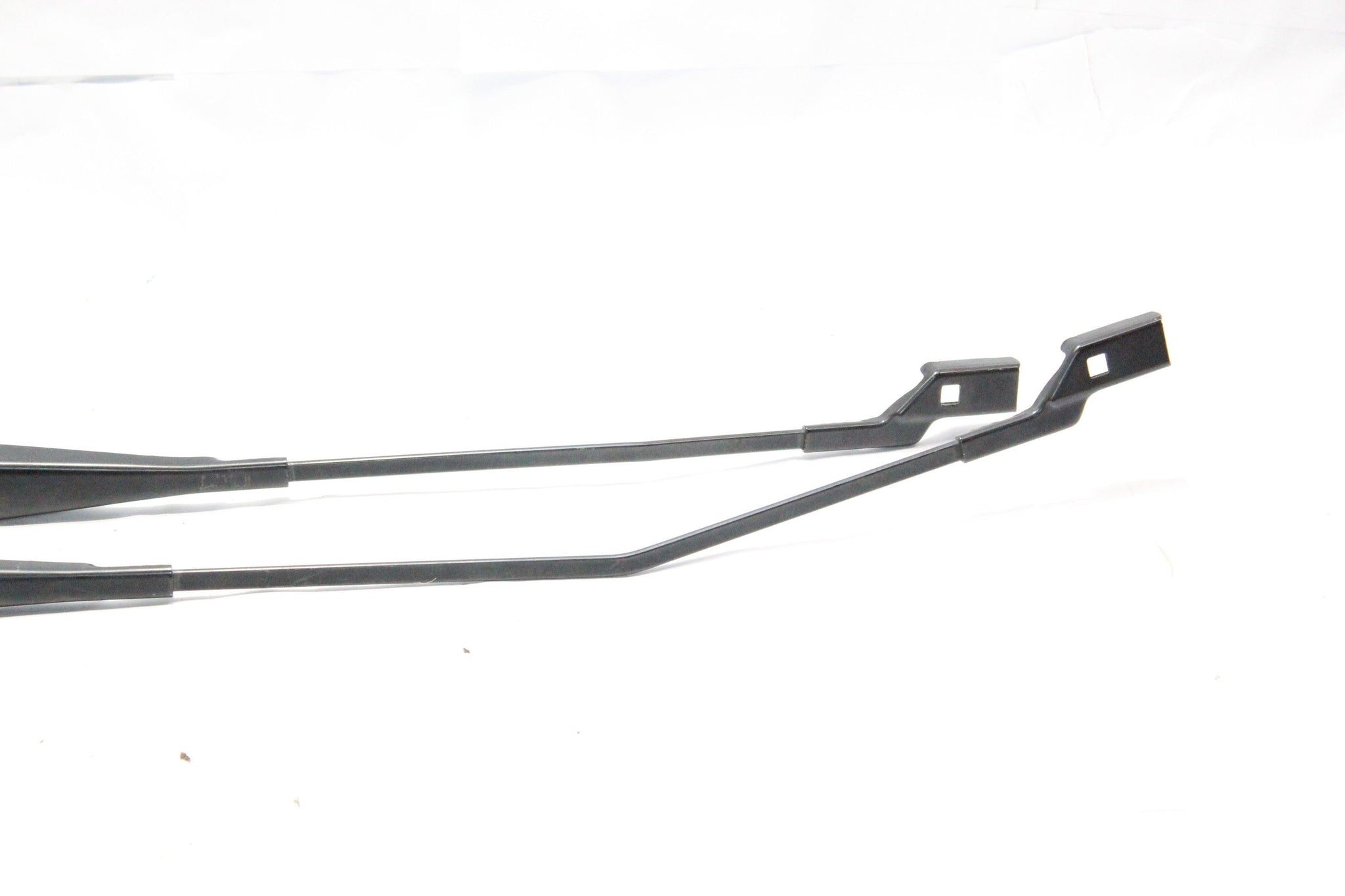 2018 PEUGEOT 208 Front Wiper Arm Pair