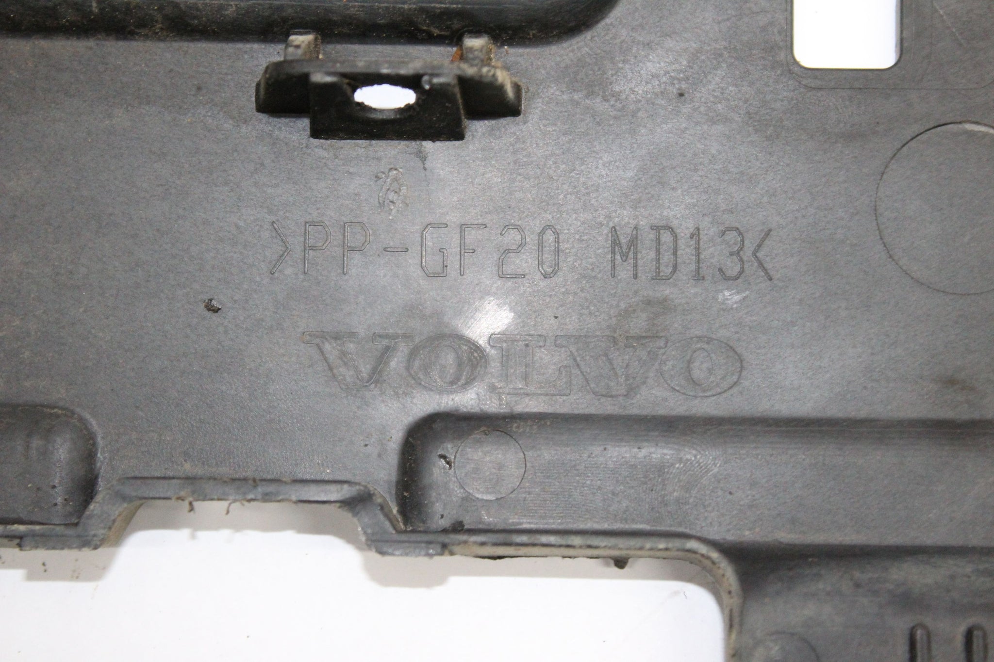 2015 VOLVO XC90 MK2 UNDERBODY COVERS UNDERTRAY PAIR 31383649 31353841