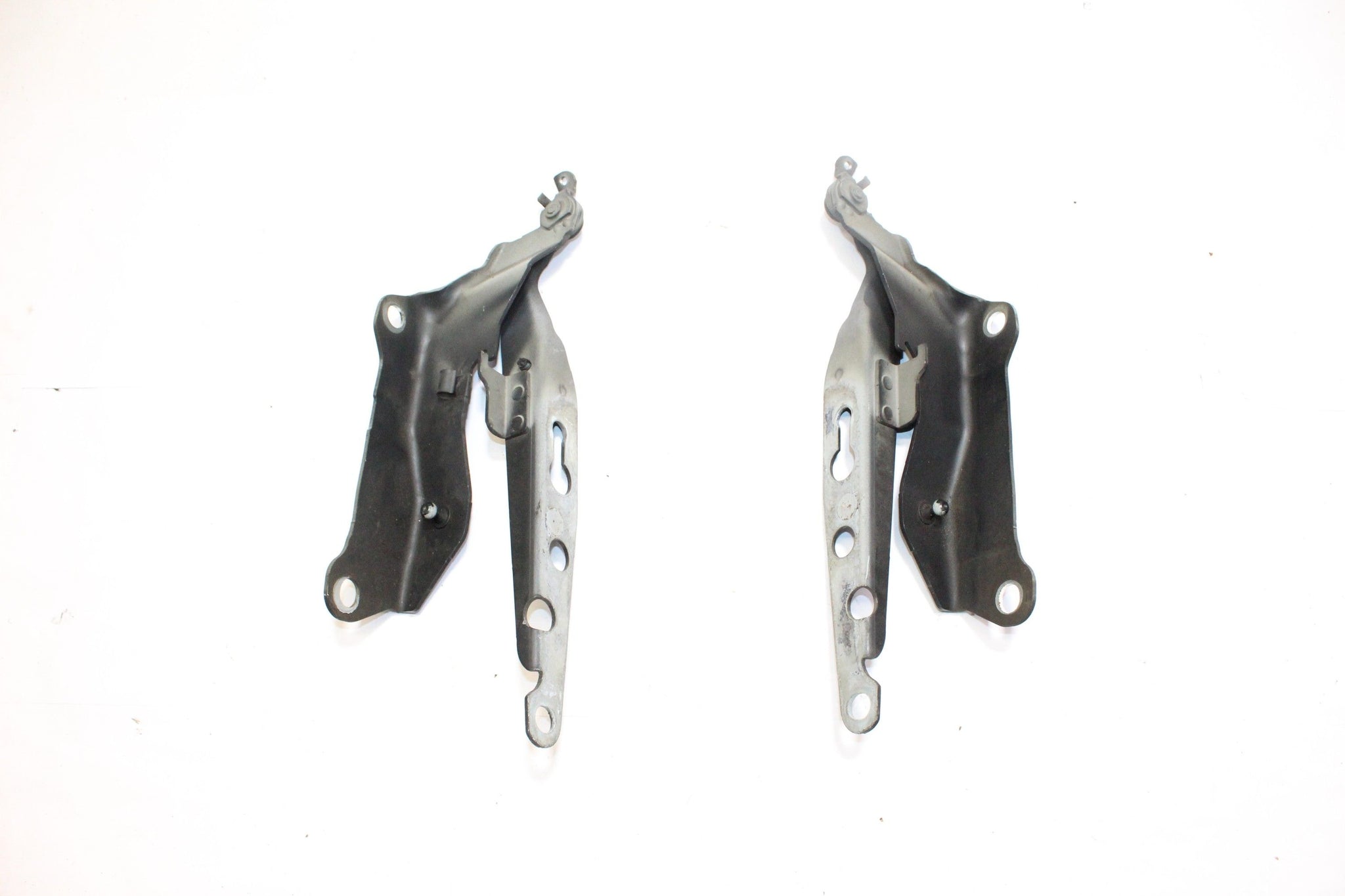 Volvo XC90 bonnet hinges 2010