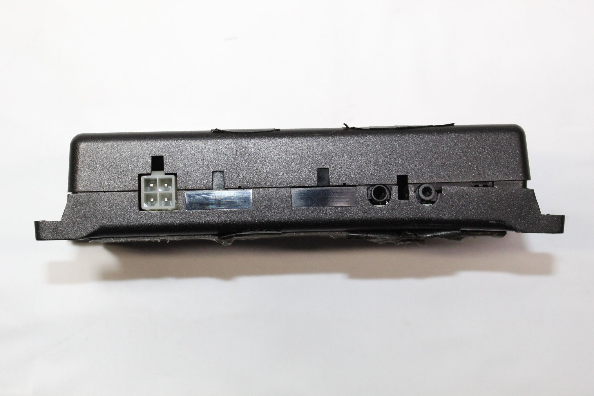 2006 BMW Z4 Bury In Car Hands Free Relay Base