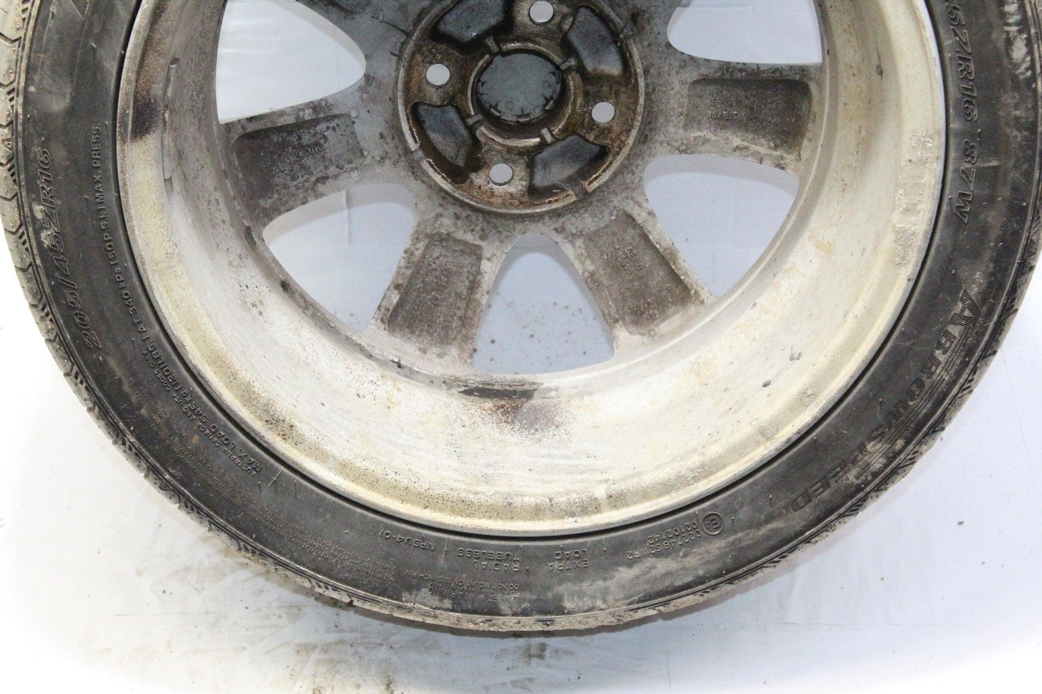 2009 KIA RIO Alloy Wheel with Tyre 205/45 R16 7.2MM