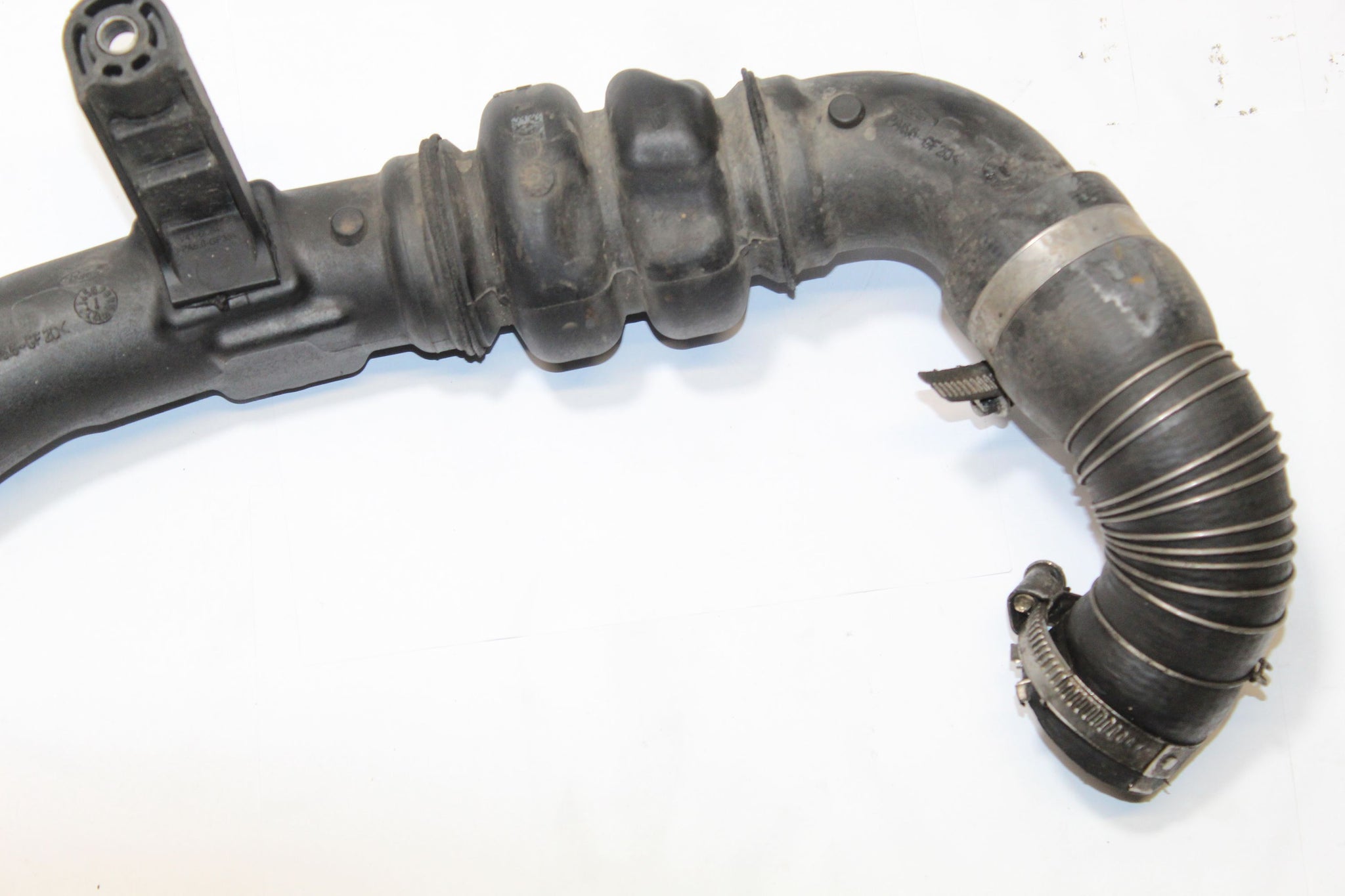 2016 FORD KUGA MK2 2.0 Intercooler Pipe