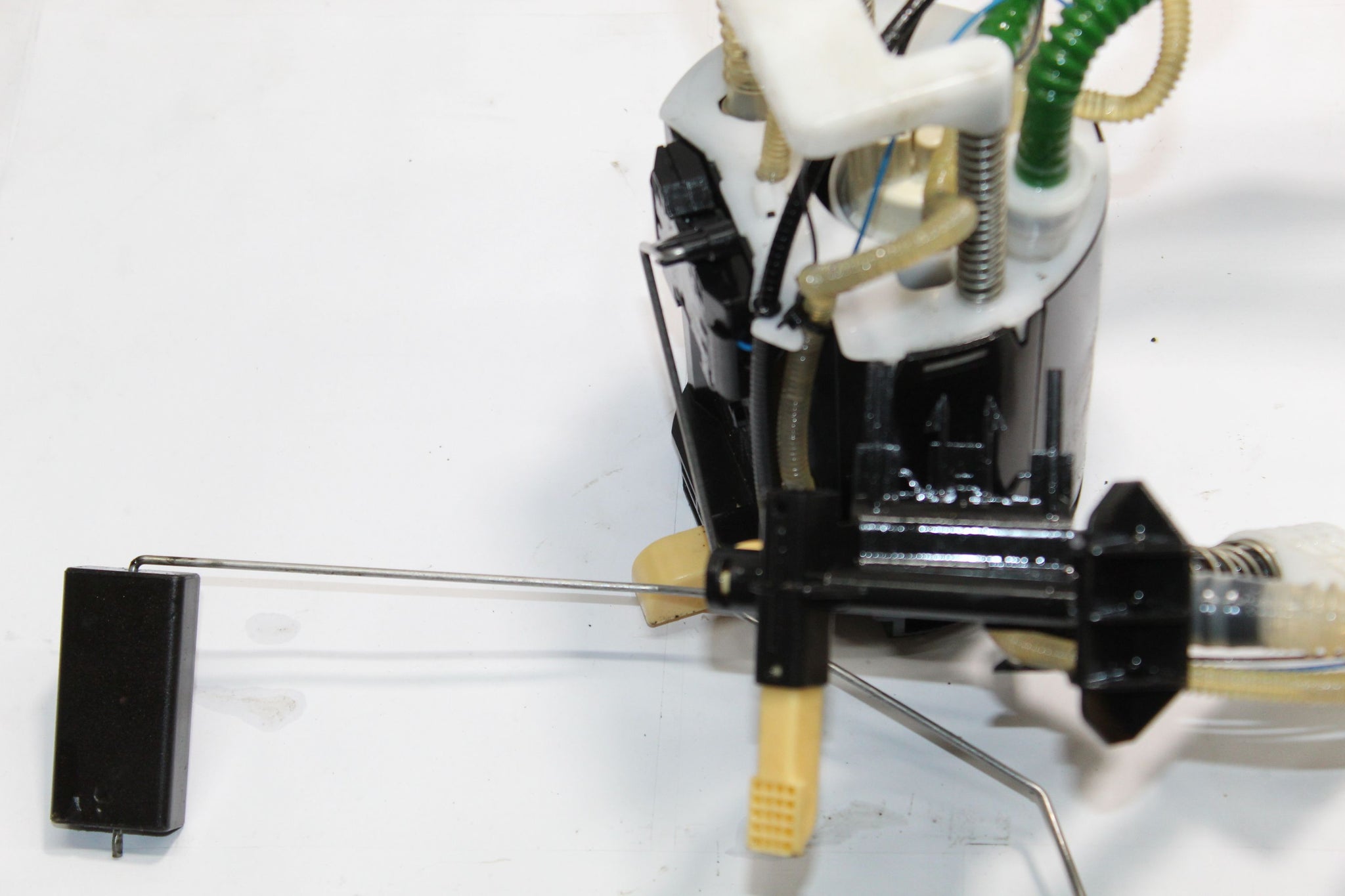 2011 RANGE ROVER VOGUE L322 4.4 Fuel Pump Sender unit WGC500081