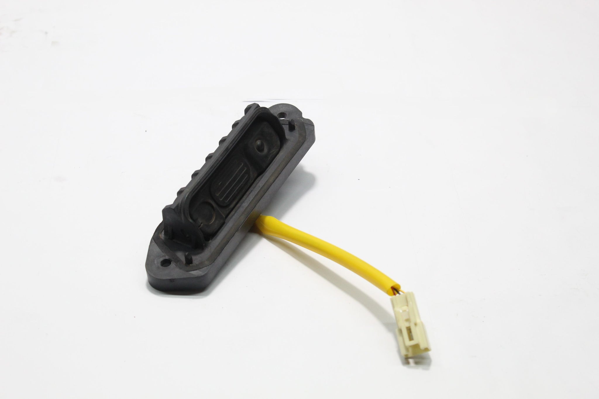 2014 MITSUBISHI OUTLANDER MK3 Tailgate handle opening Switch