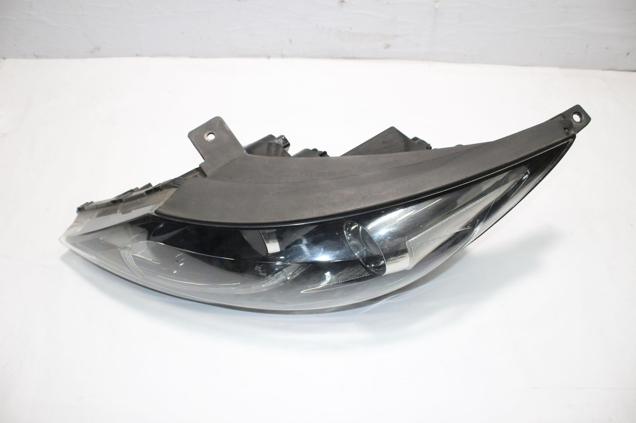 2014 KIA SPORTAGE Left side XENON Headlight 921013U310