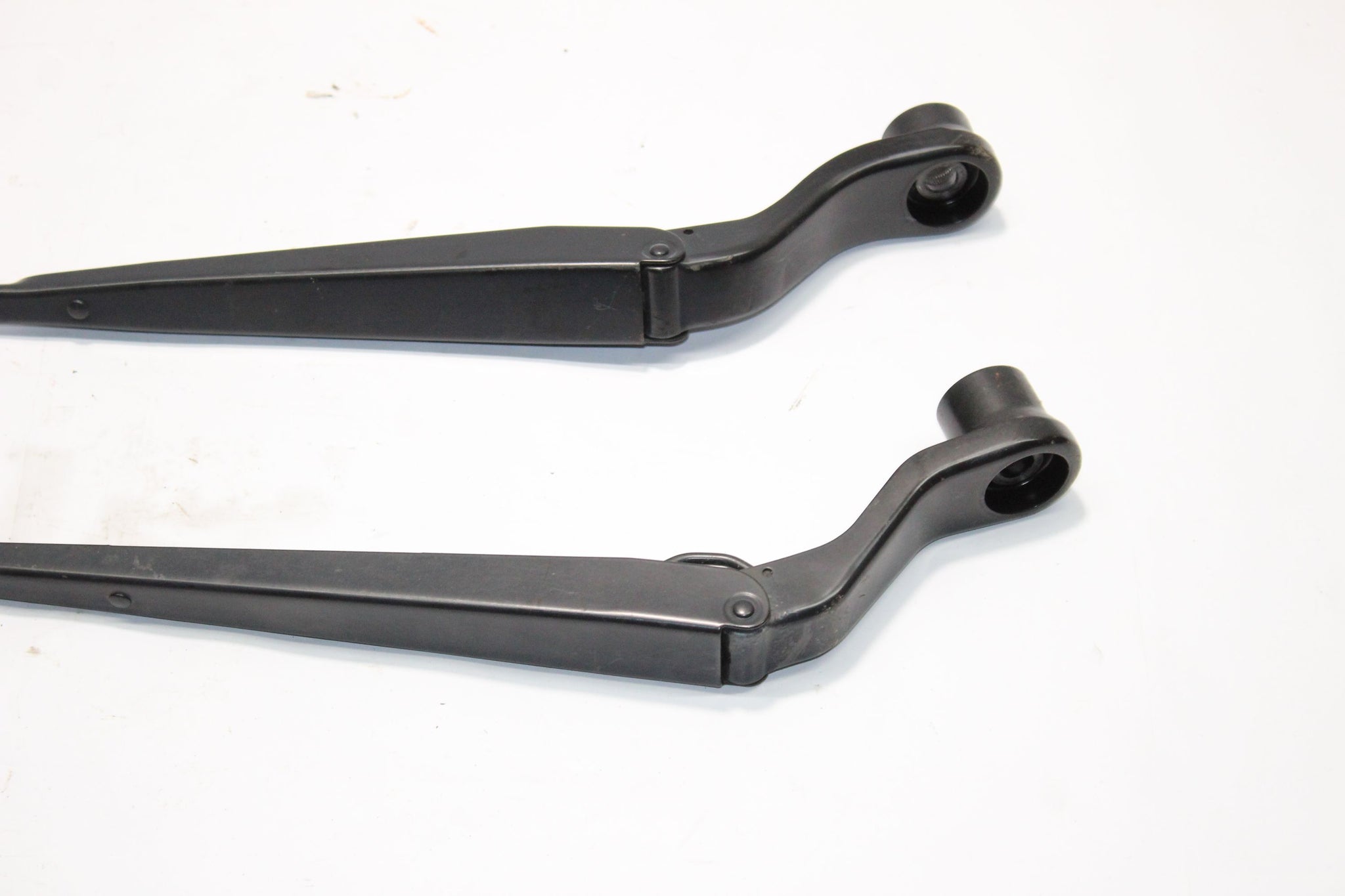 2013 JEEP COMPASS Front Wiper Arm Pair