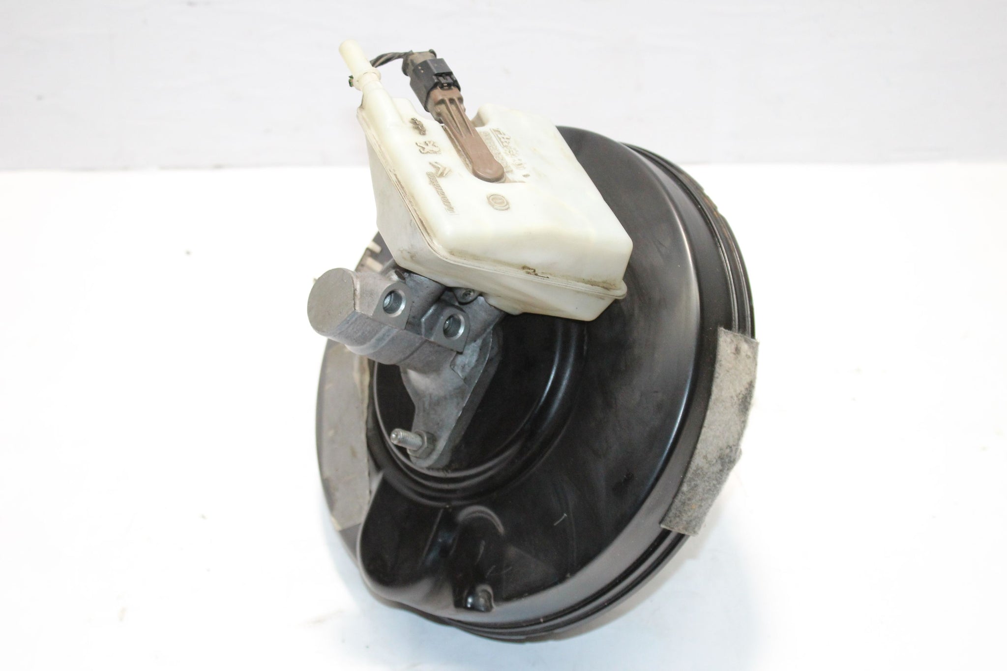 2014 PEUGEOT 5008 1.6 Brake Servo Master Cylinder 9808358980