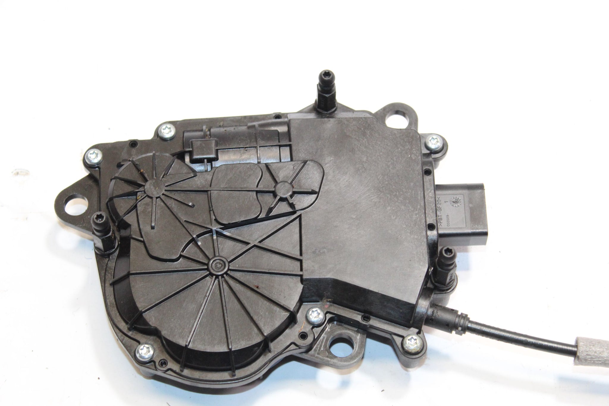 2013 RANGE ROVER VOUGE L405 RIGHT SIDE TAILGATE LOCK CPLA404C10BB