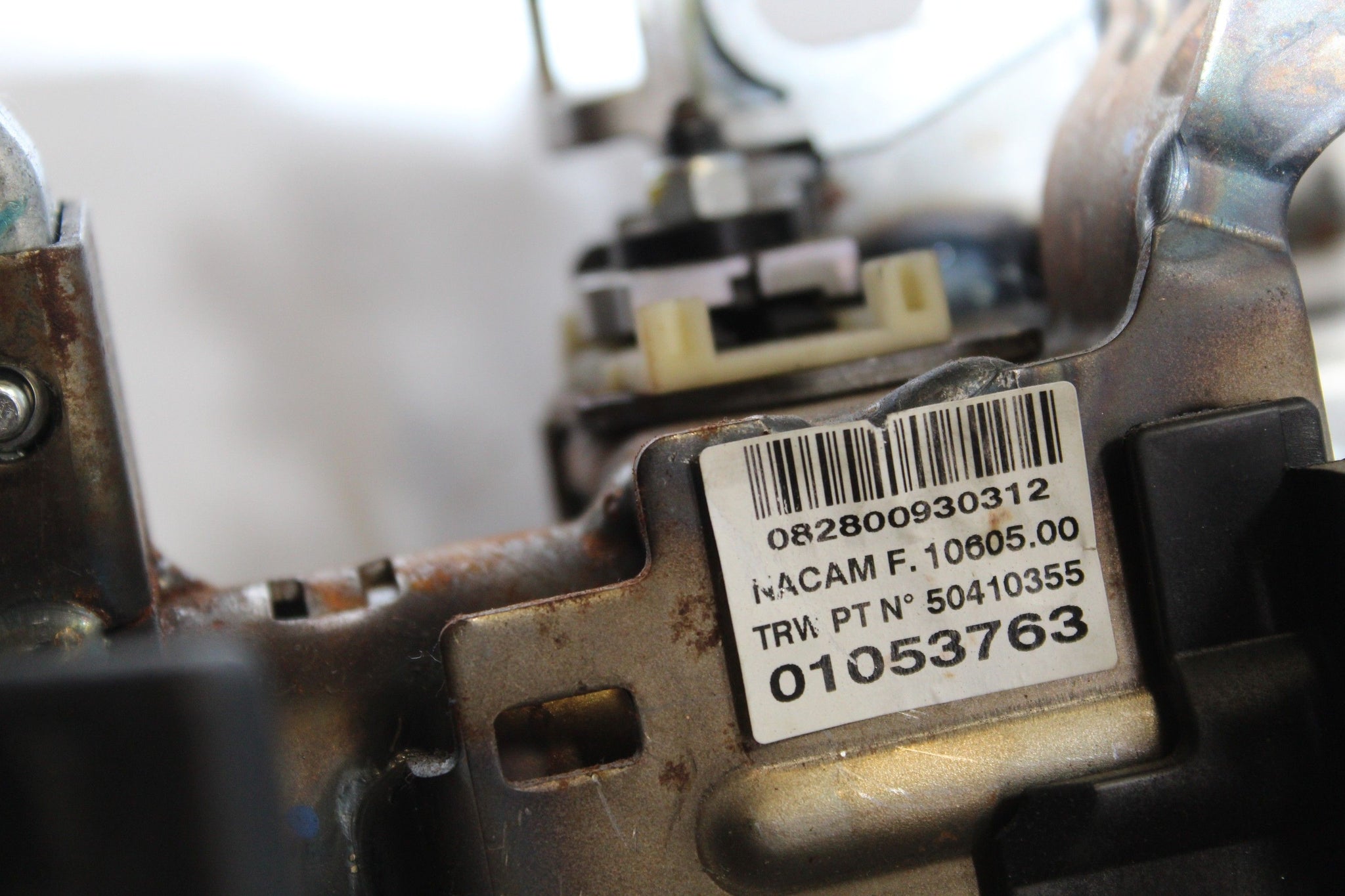 2009 RENAULT CLIO 1.2 Steering Column Key Barrel Key 8200937955