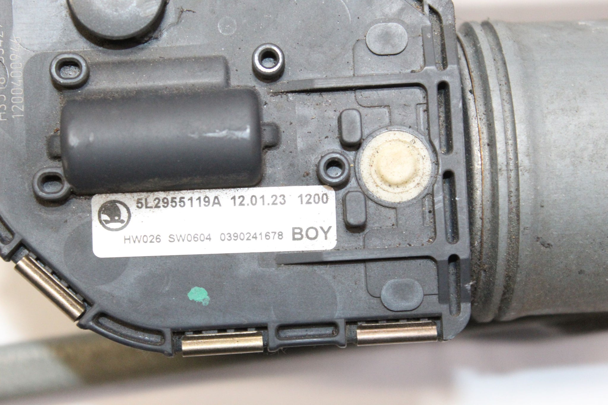 2012 SKODA YETI Front Wiper Motor Linkage 5L2955119A