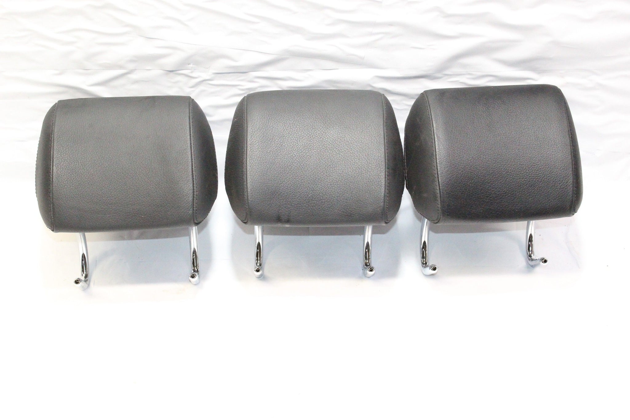 2009 MERCEDES S CLASS W221 REAR HEADRESTS (SET)