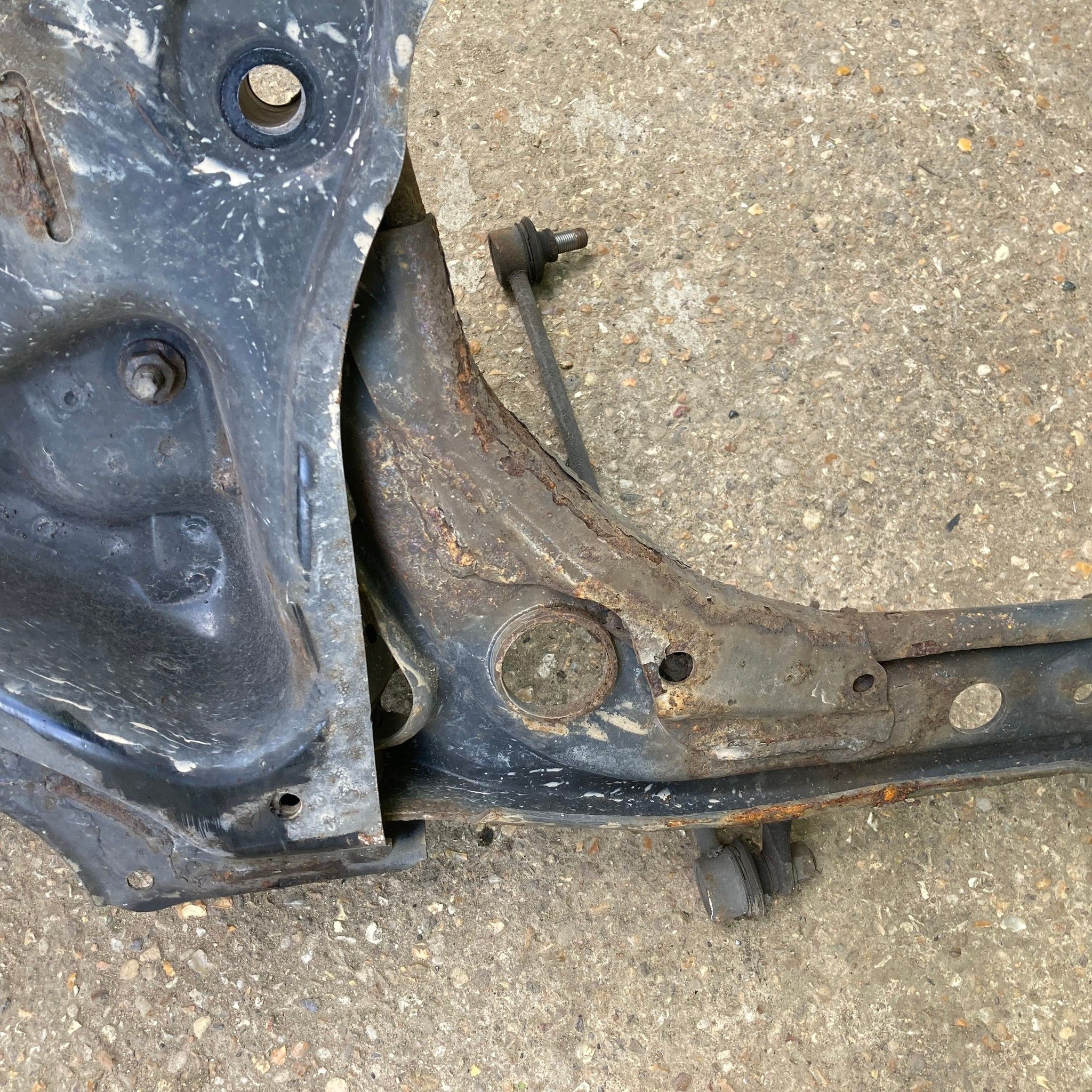 2011 TOYOTA YARIS 1.3 Petrol Front Subframe